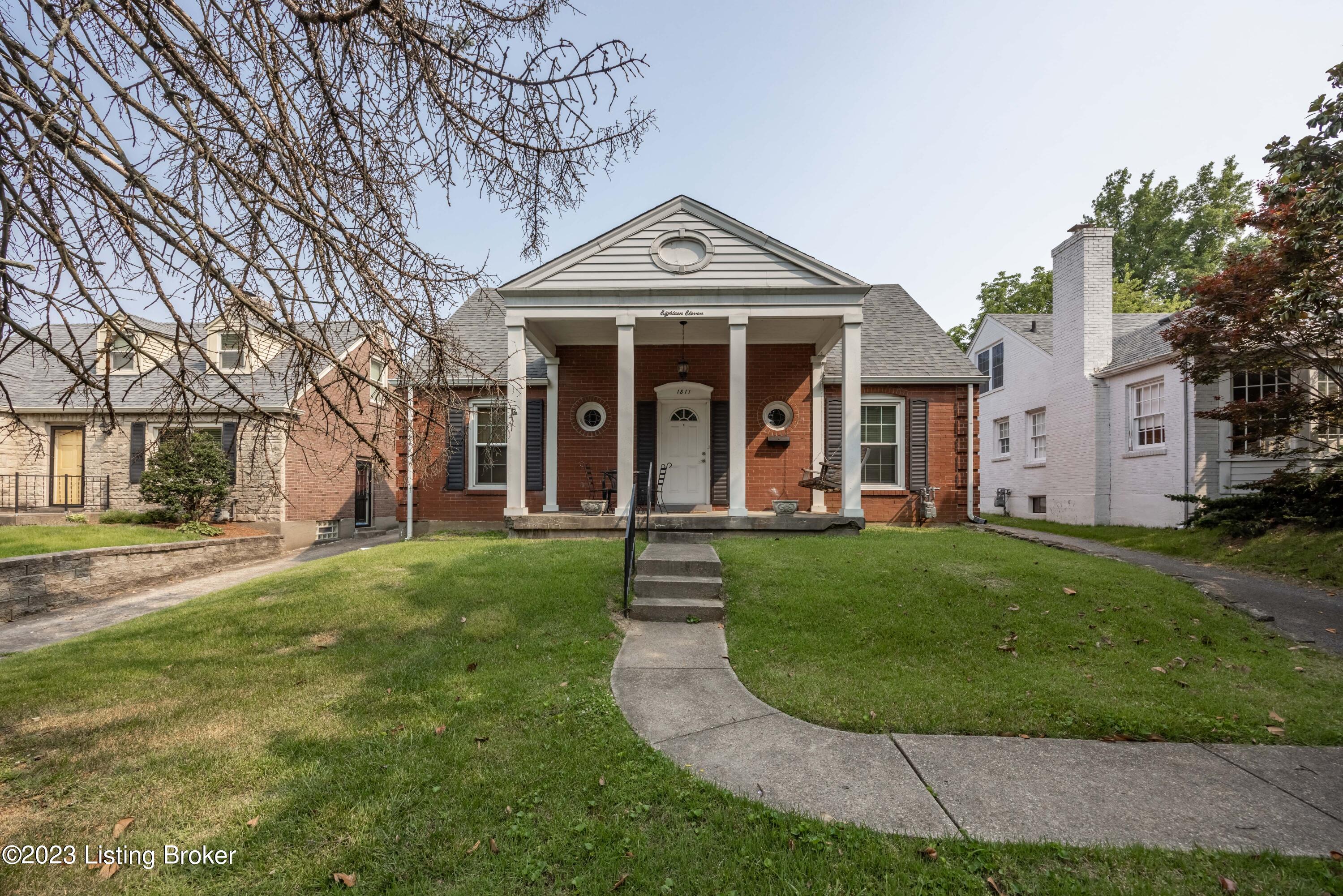 1811 Douglass Blvd Property Photo 1