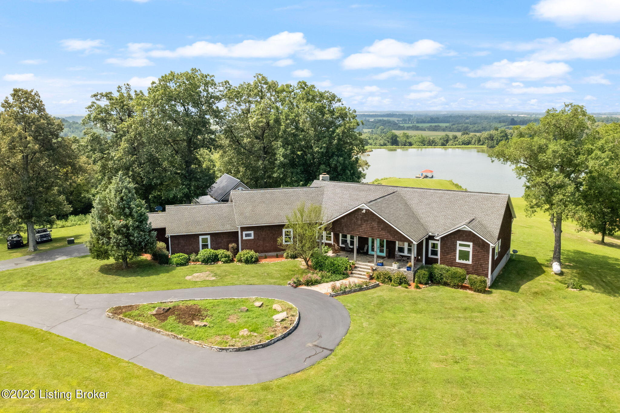 3495 Manitou Rd Property Photo