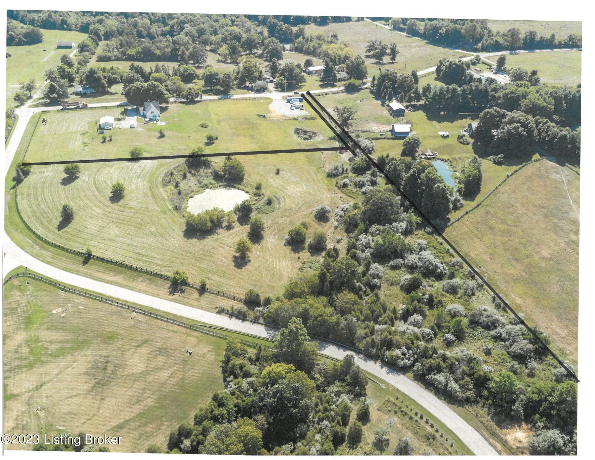 3121 E Hwy 146 Property Photo 8
