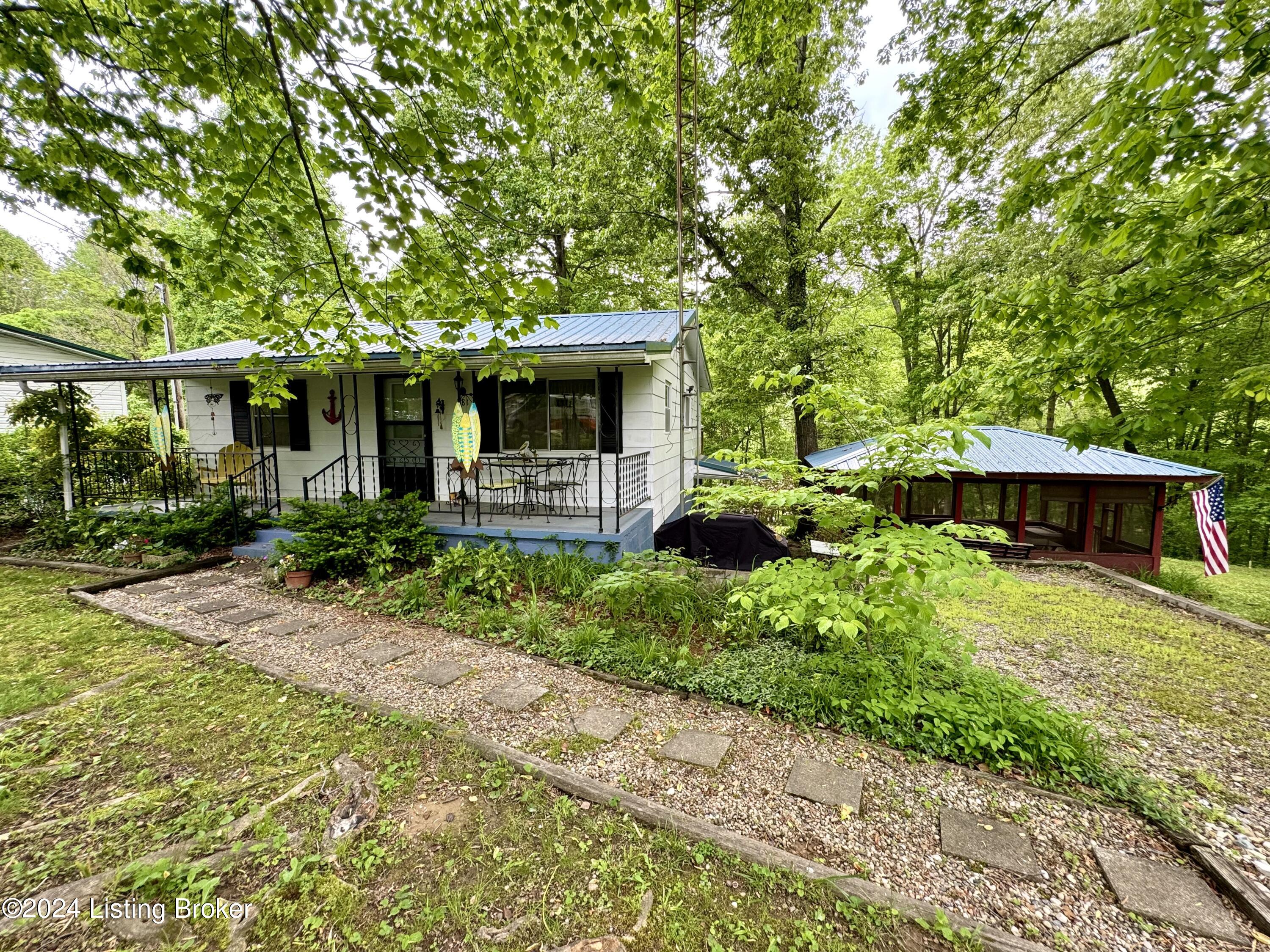 281 Adkins Camp Loop Property Photo