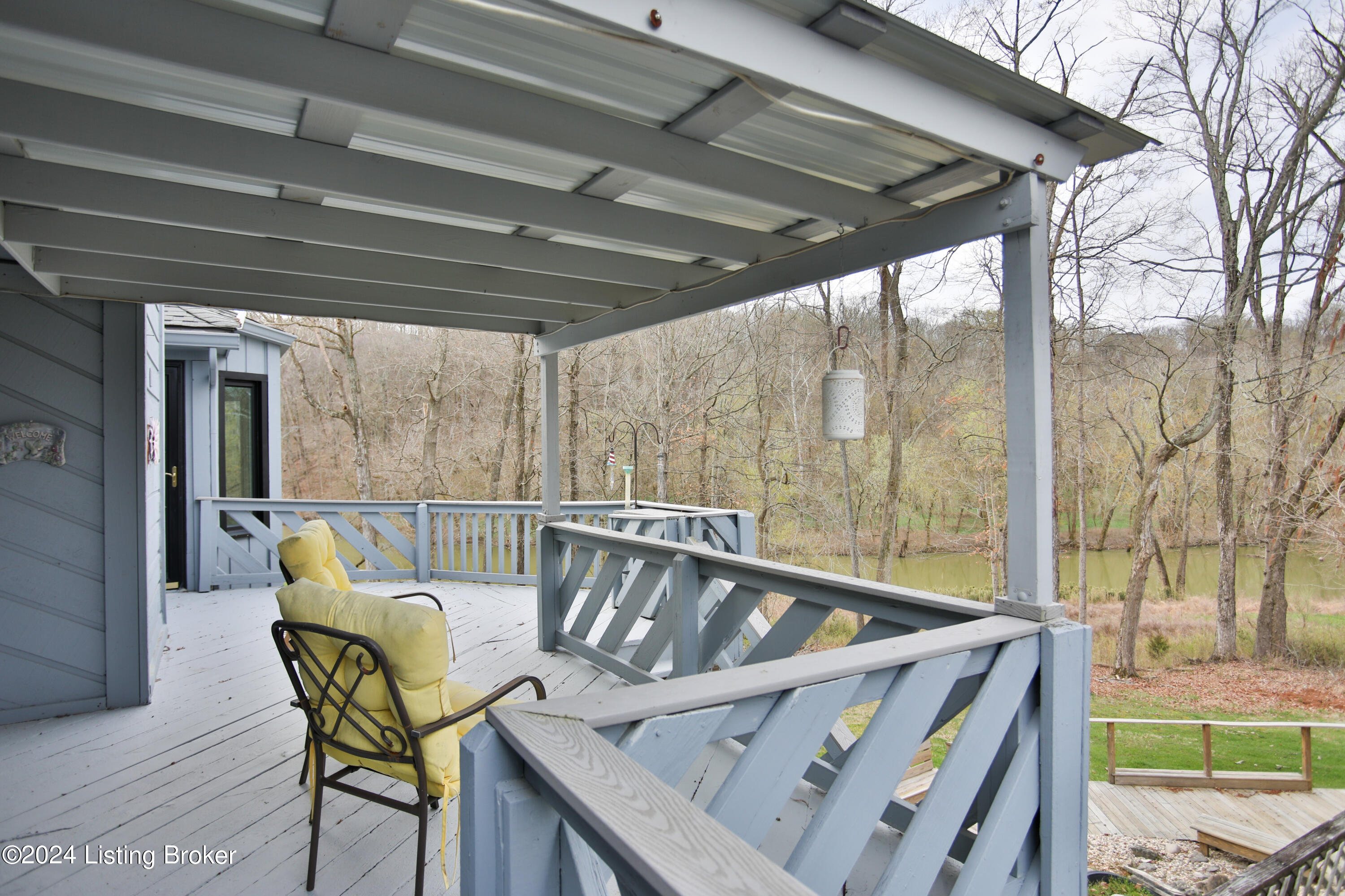 6901 Timber Bluff Ct Property Photo 19