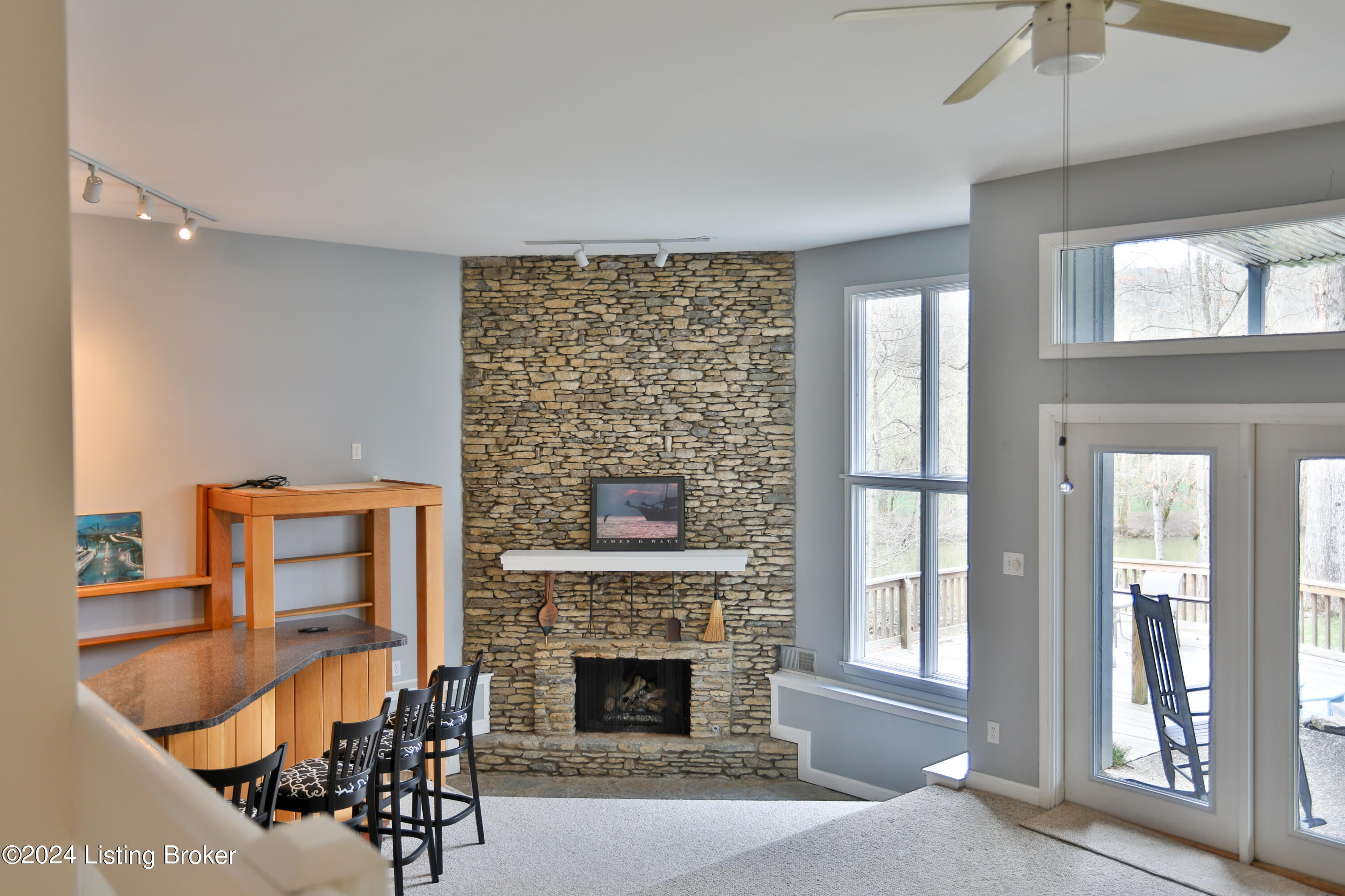 6901 Timber Bluff Ct Property Photo 22