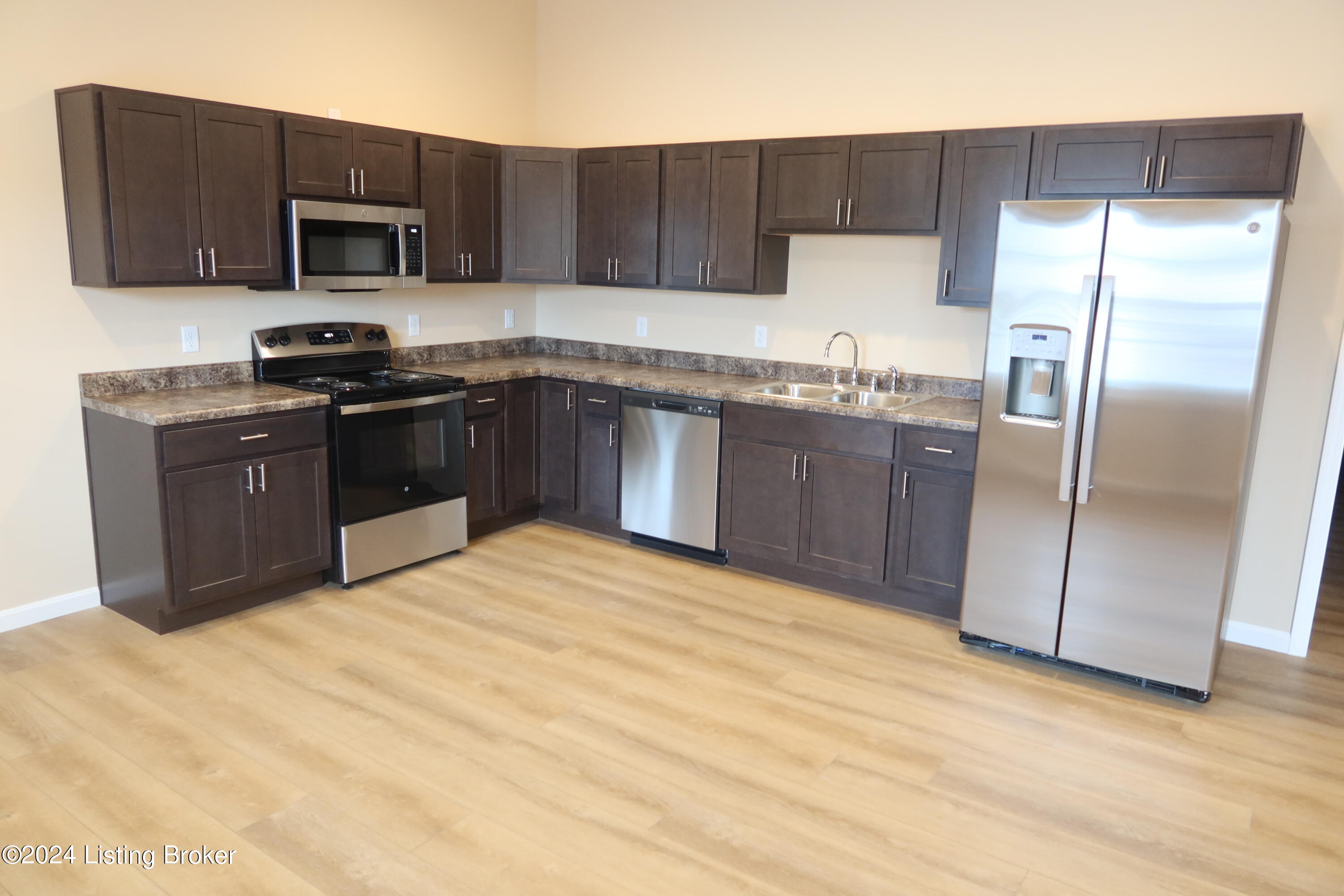 118 Peonia Rd Property Photo 2