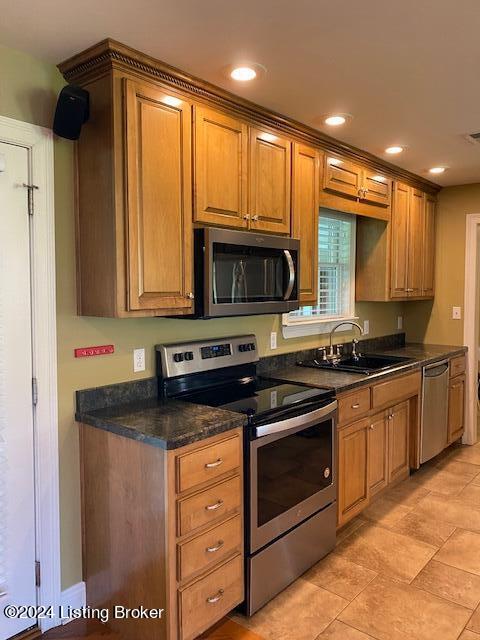 6808 Loretto Rd Property Photo 6