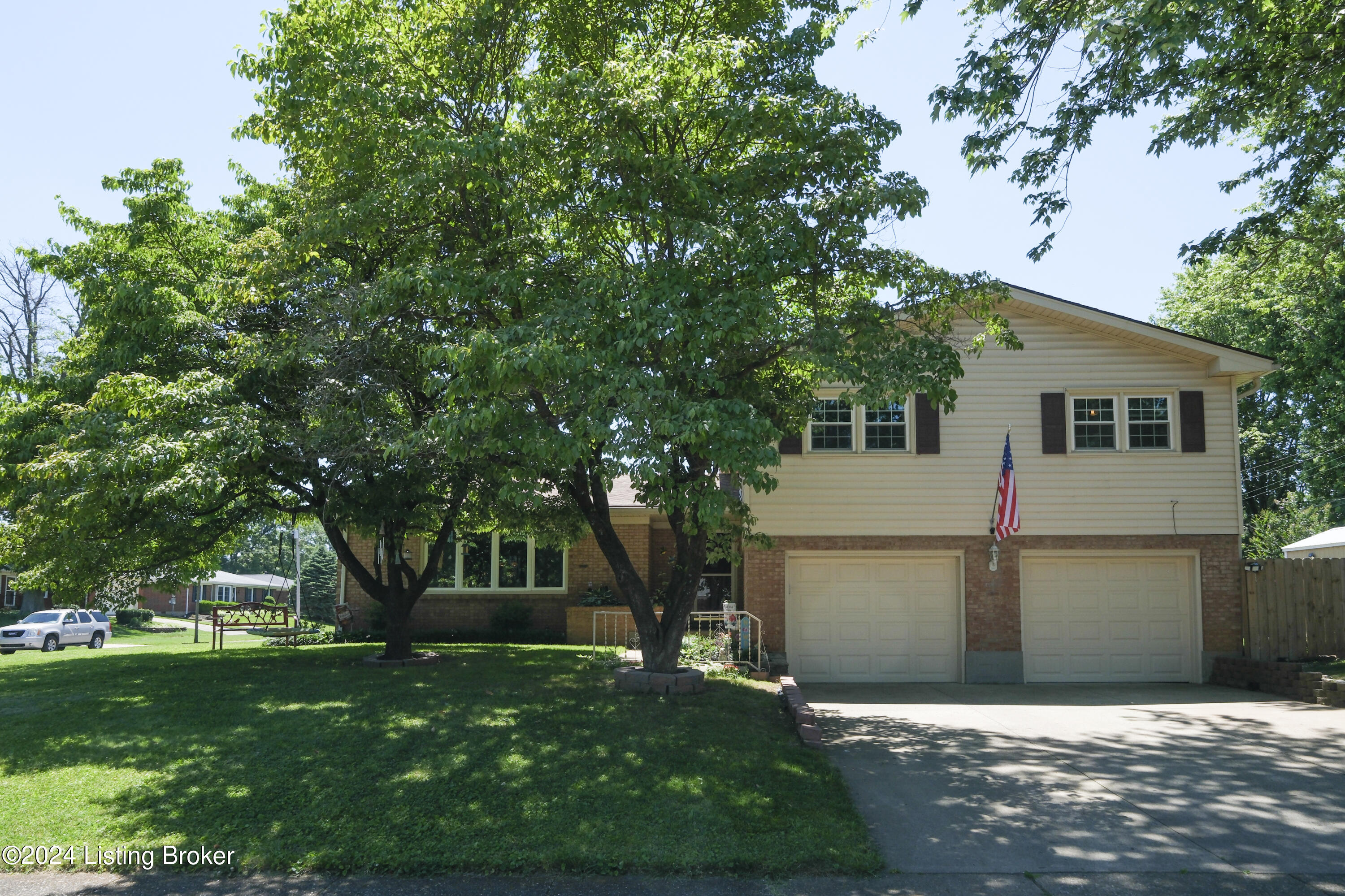 4422 Sunridge Ave Property Photo 1