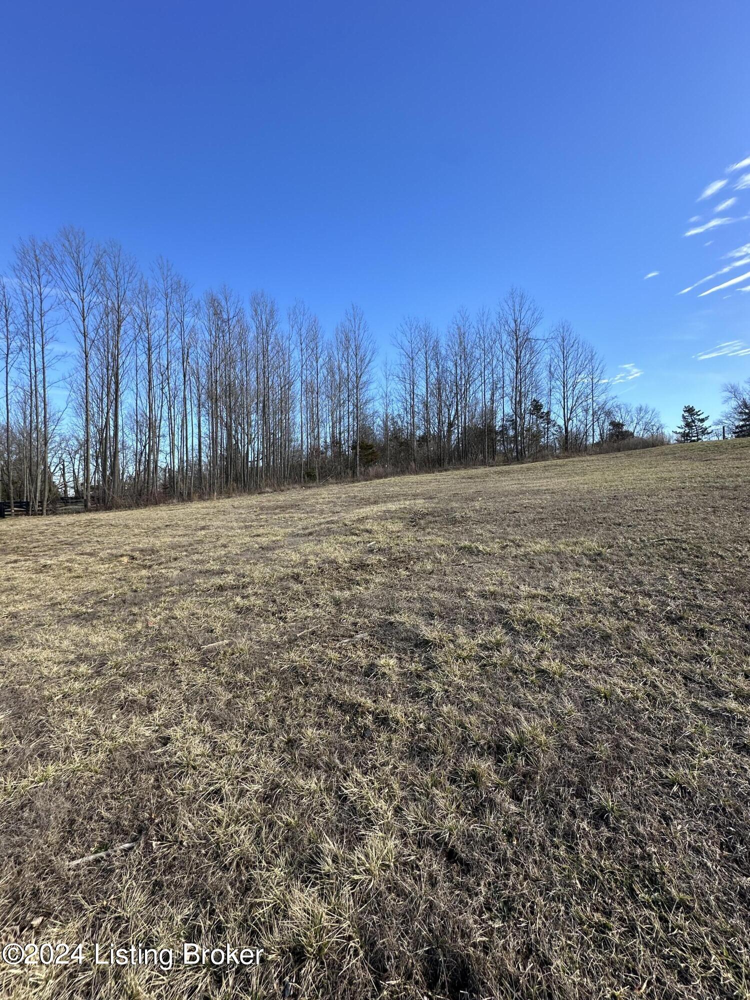 5501 Farmhouse Dr Property Photo 1