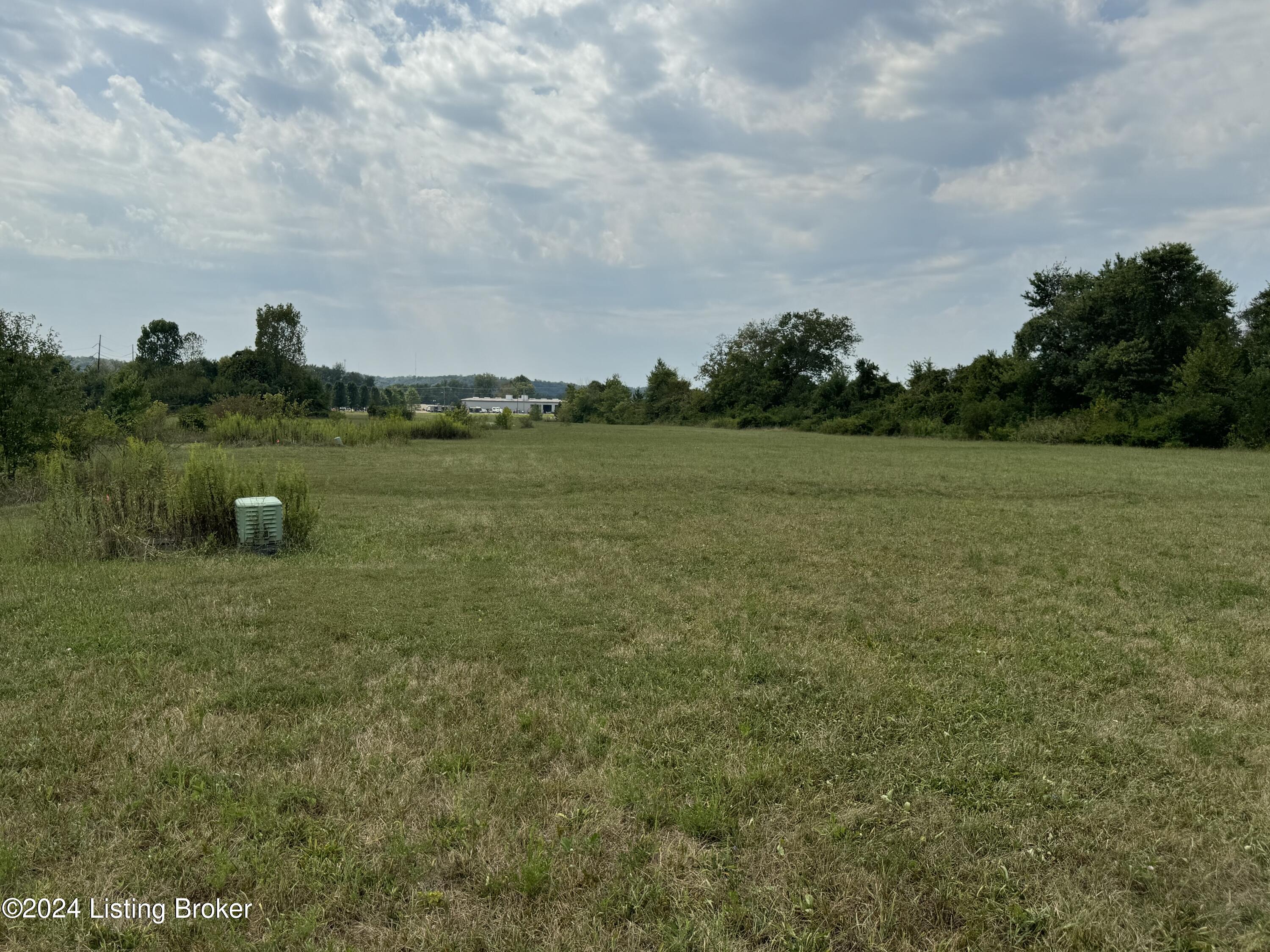 13 Red Leaf Dr Property Photo 13