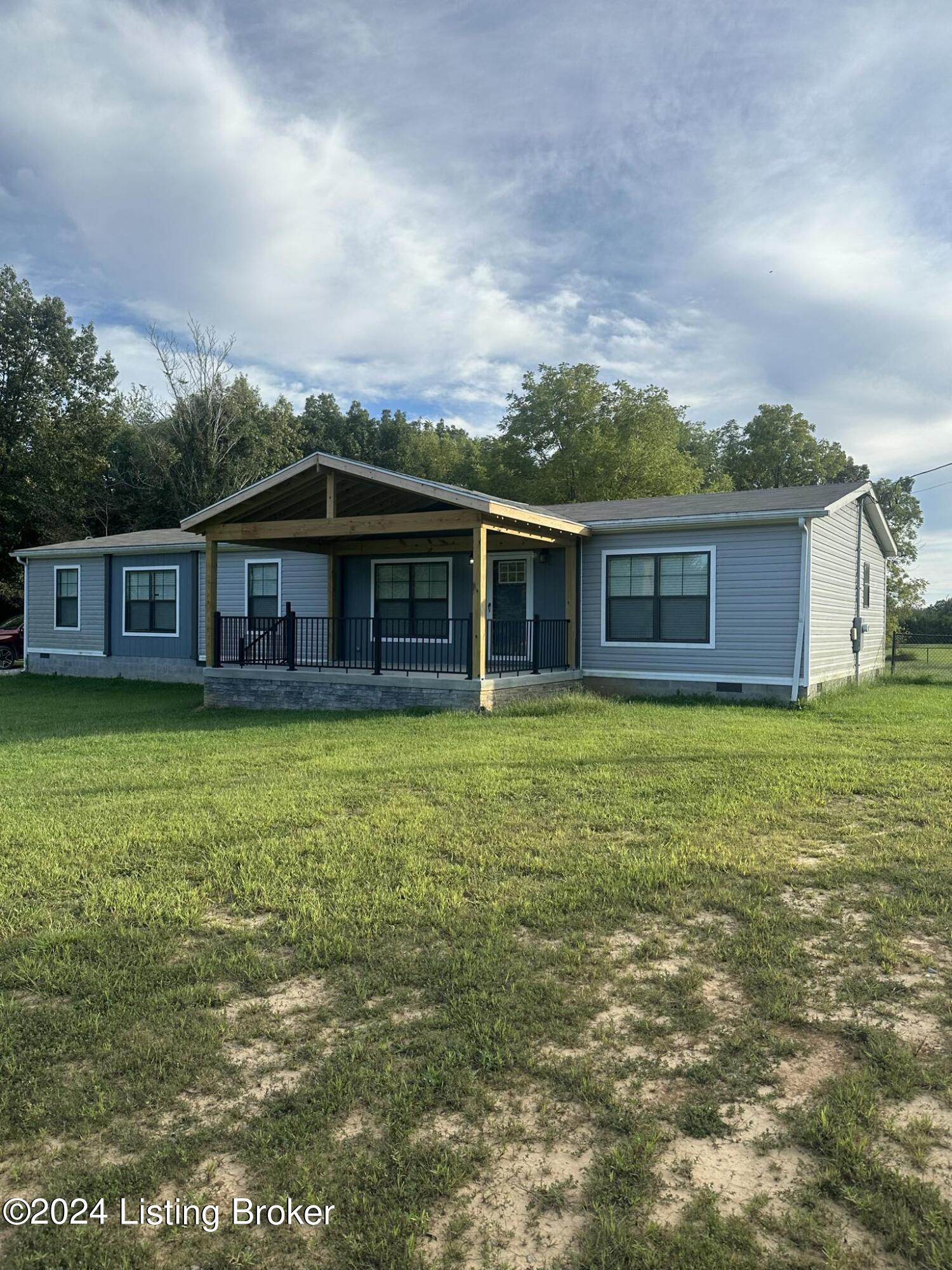 259 Burgandy Ln Property Photo 1