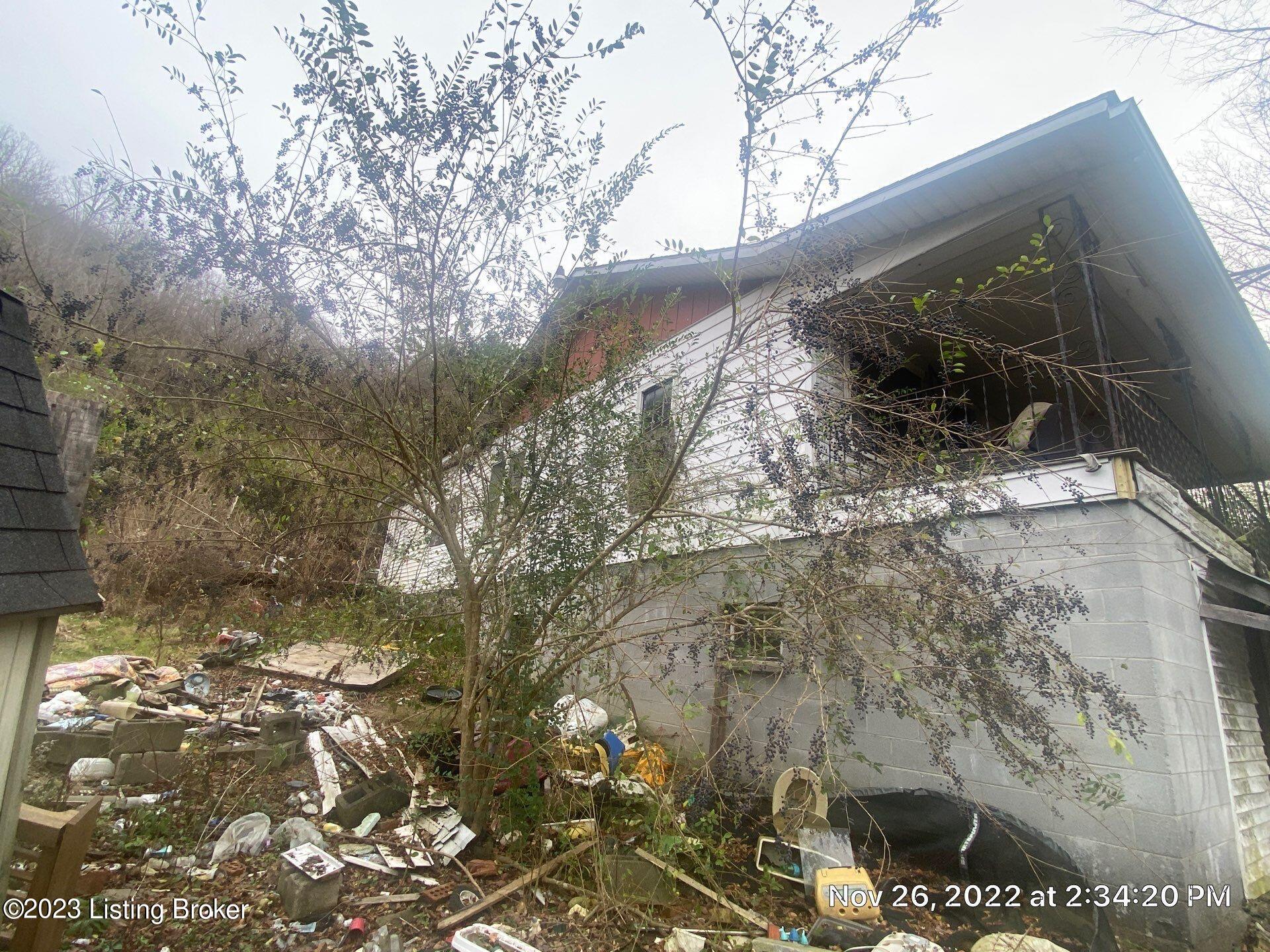 2871 W Highway 72 Property Photo 3