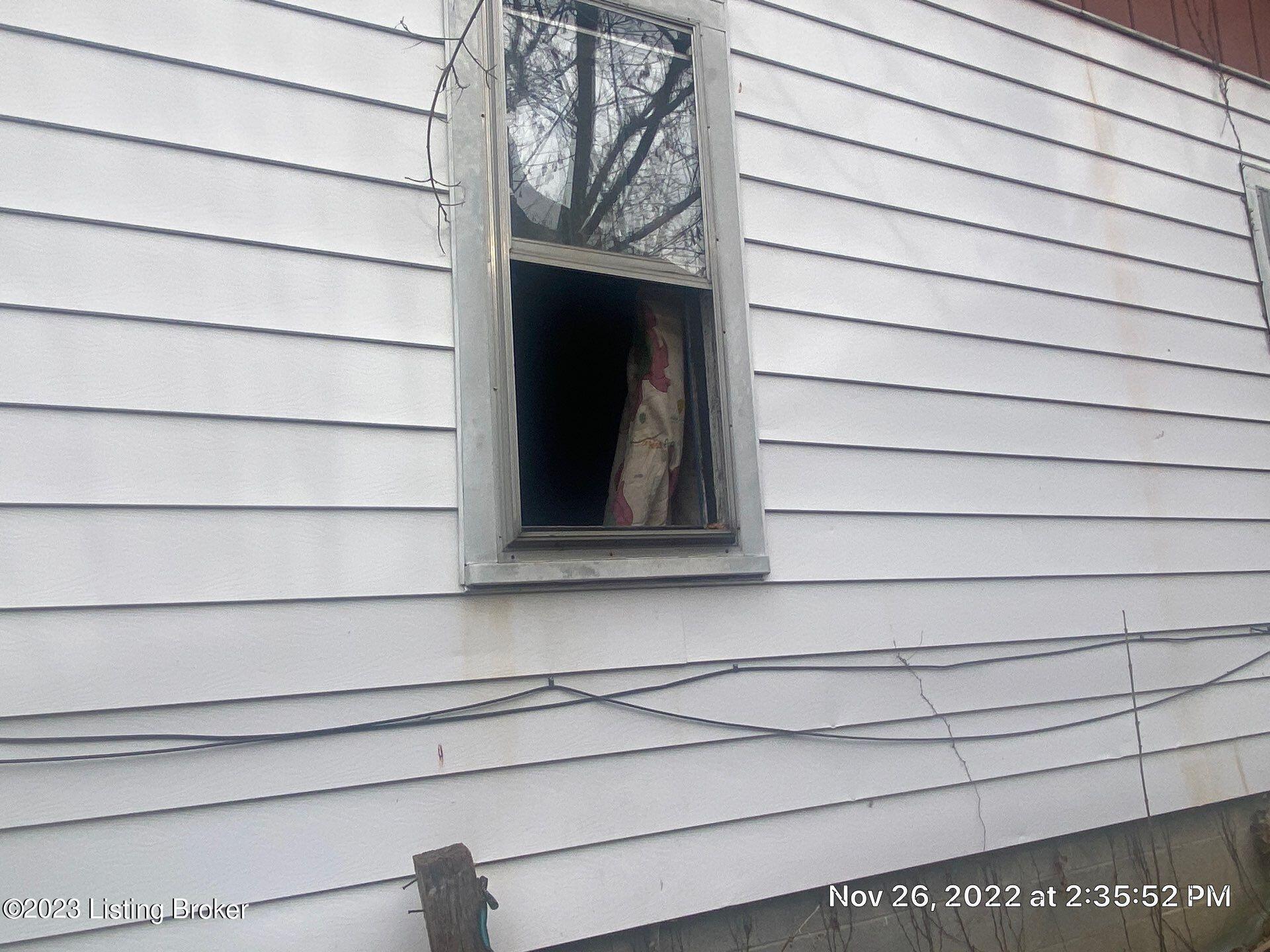 2871 W Highway 72 Property Photo 5