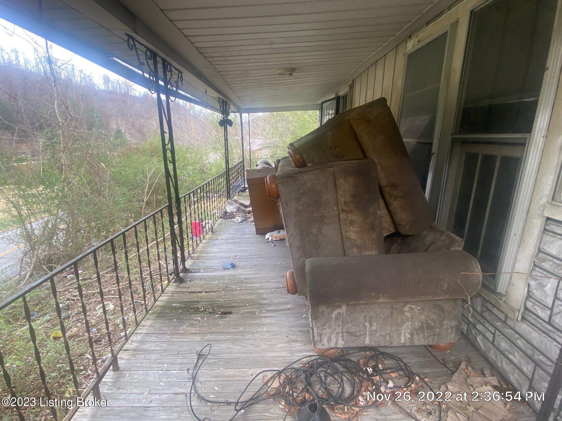 2871 W Highway 72 Property Photo 8
