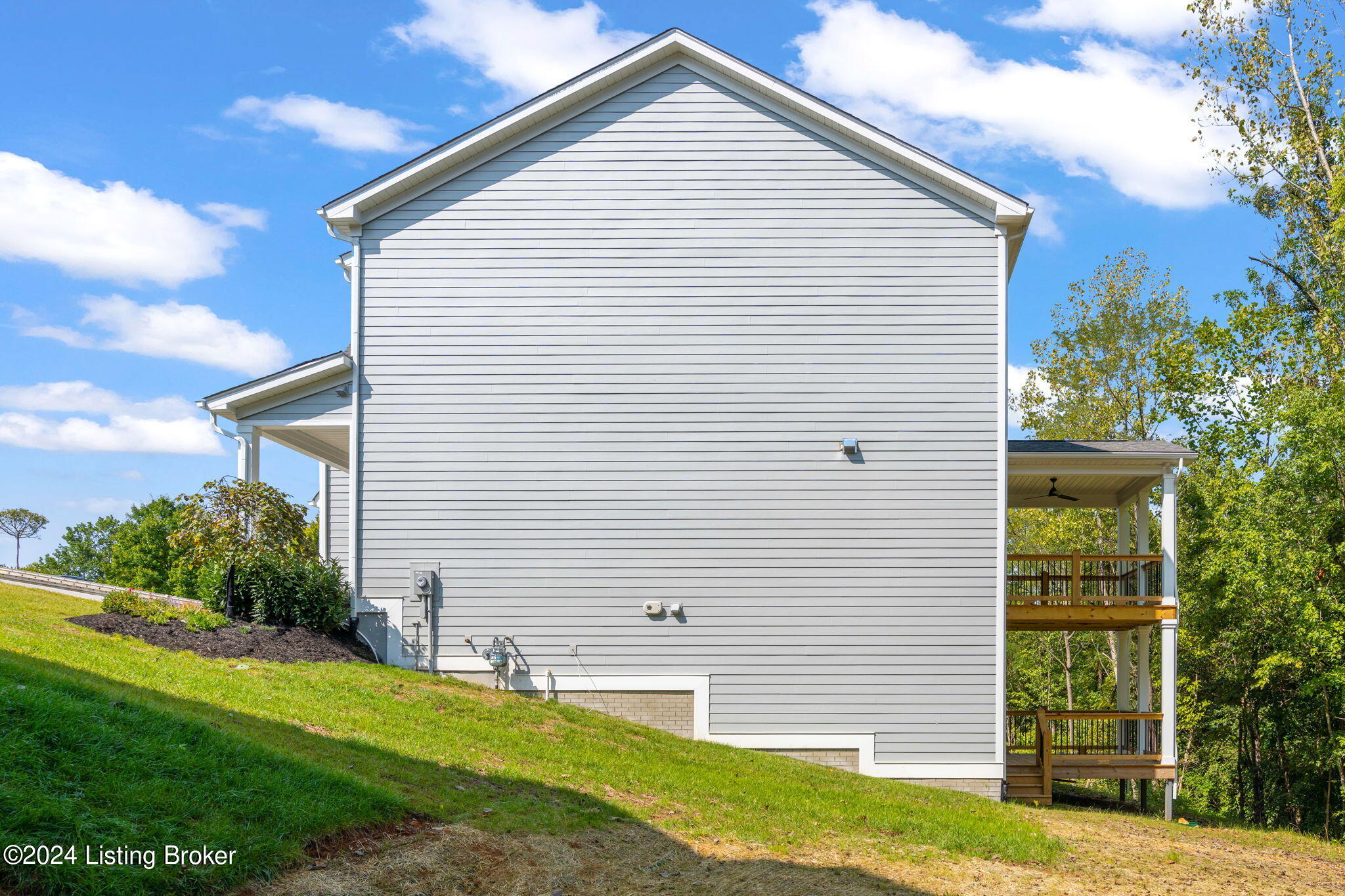 6714 Hypoint Ridge Rd Property Photo 3