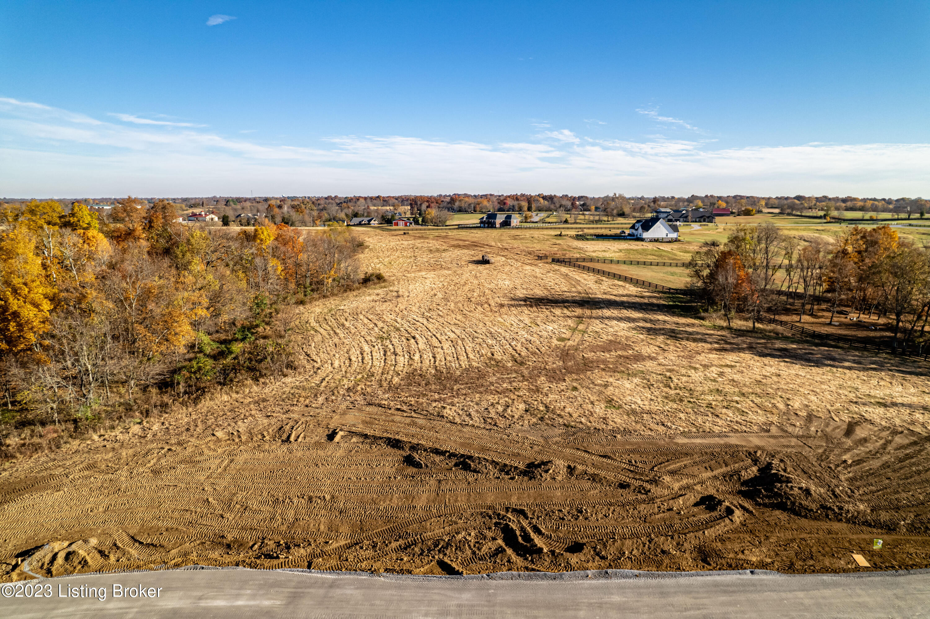 Tr 38 Equestrian Lakes Ln Property Photo 5