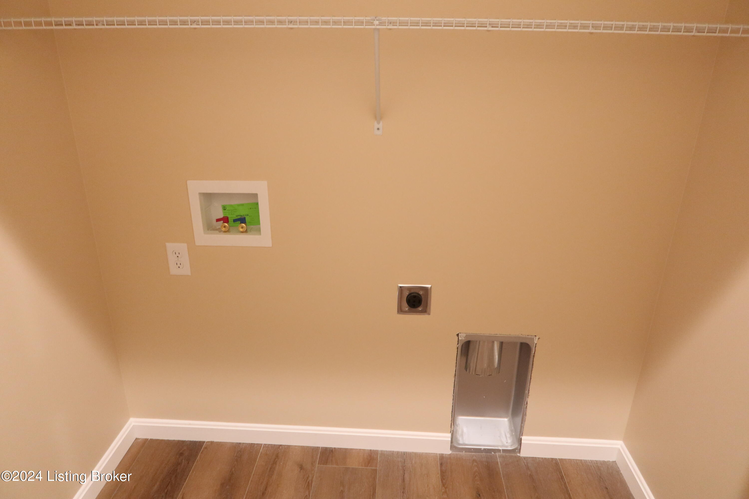 106 Peonia Rd Property Photo 18