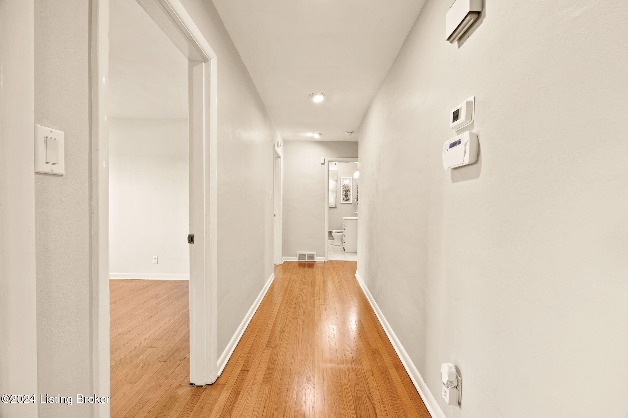 506 N Washington St Property Photo 19