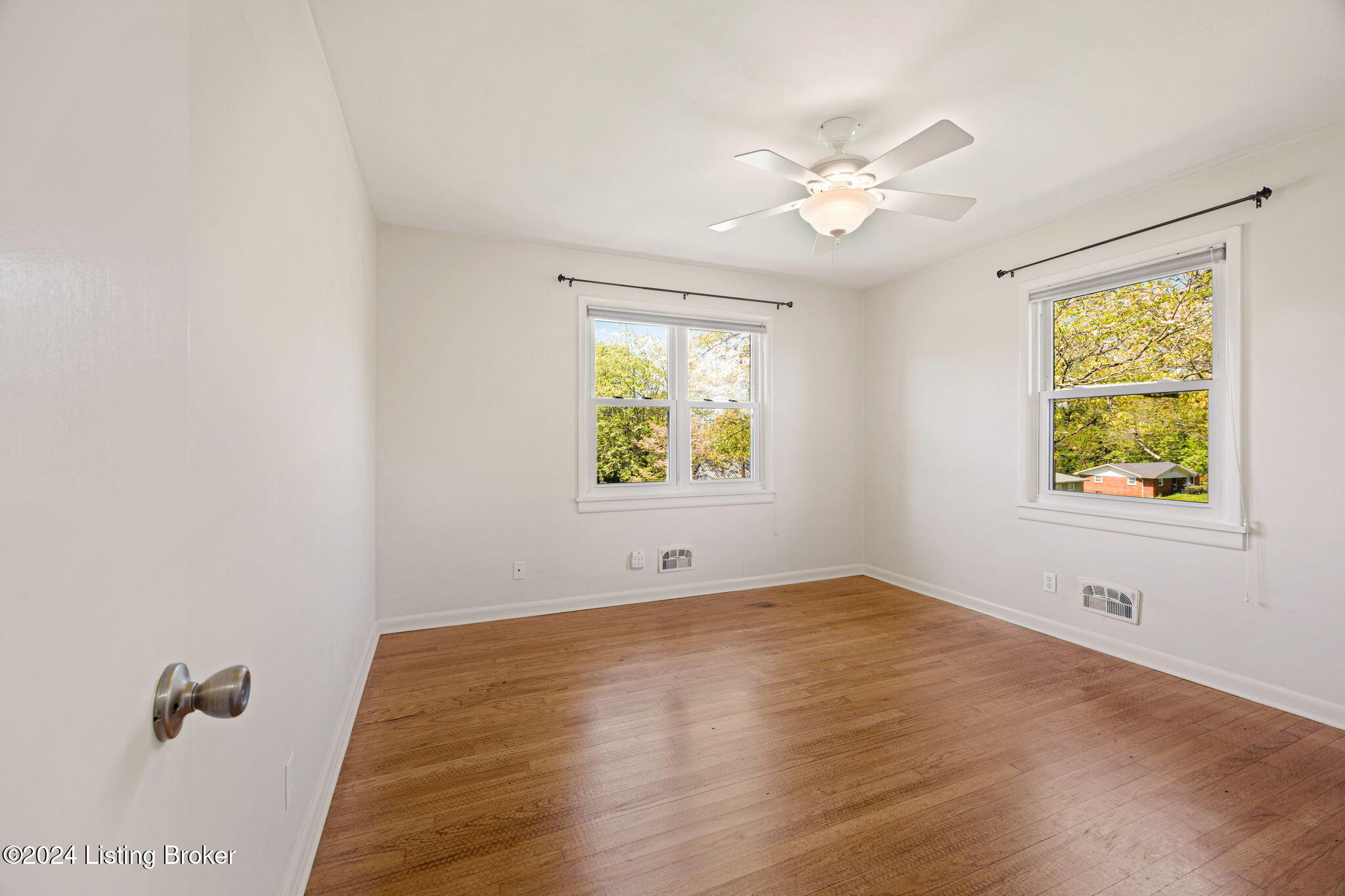 506 N Washington St Property Photo 21
