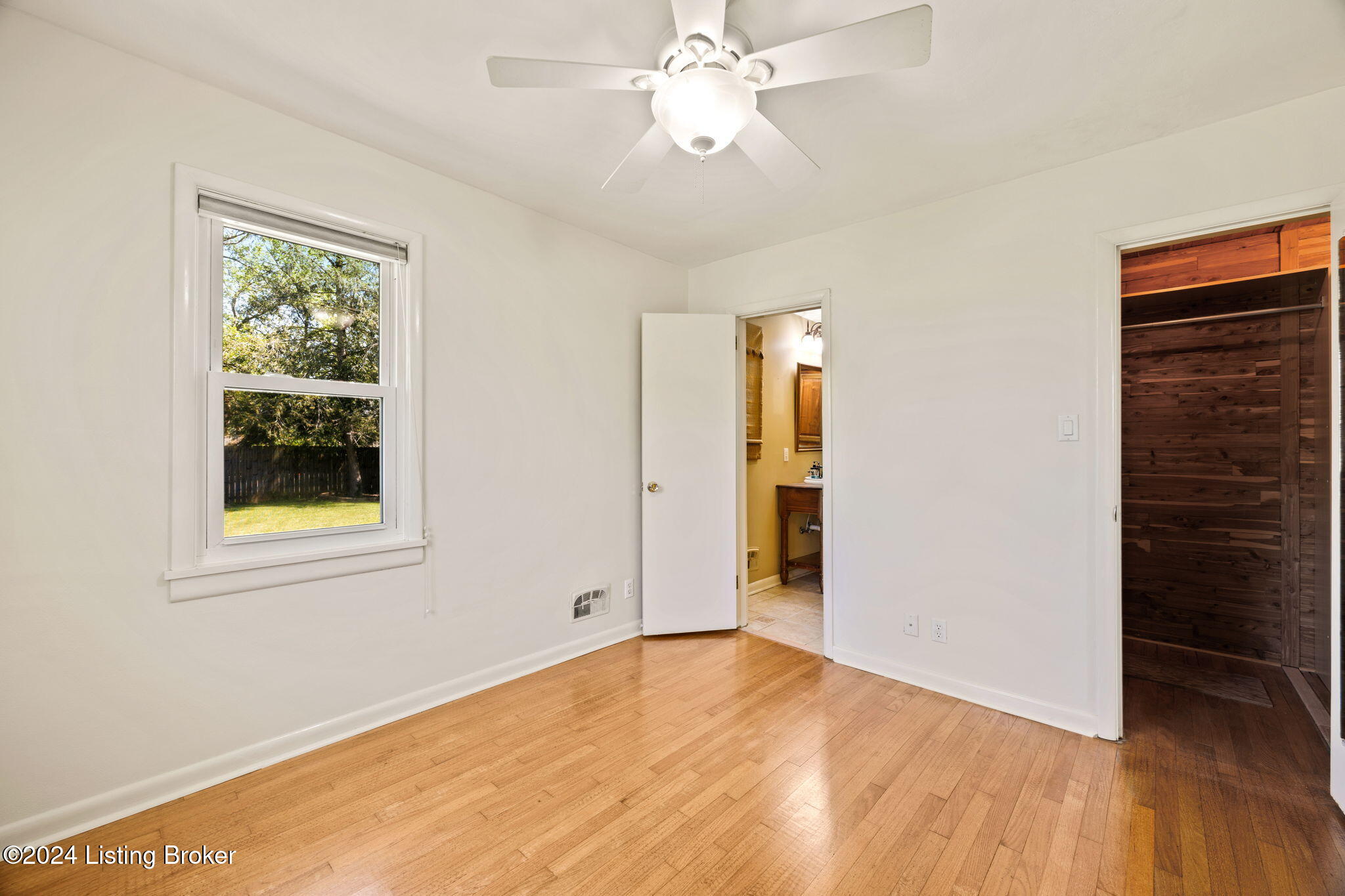 506 N Washington St Property Photo 22