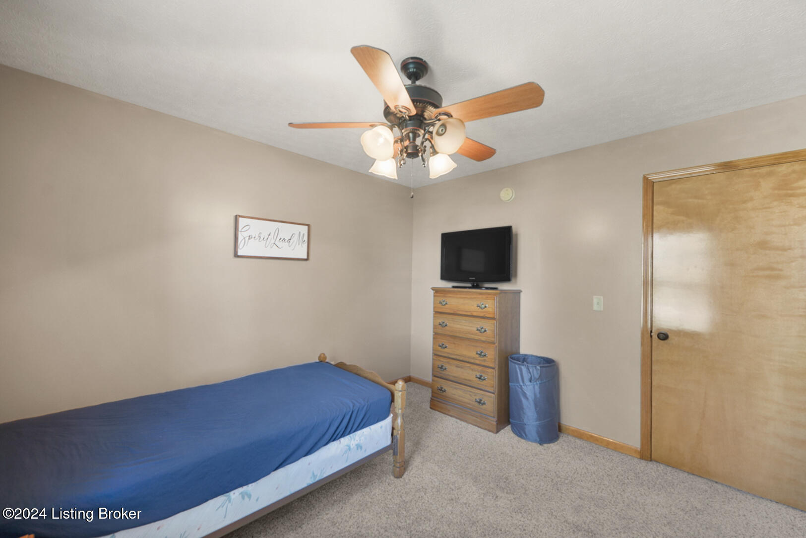 423 Cherry Blossom Dr Property Photo 25
