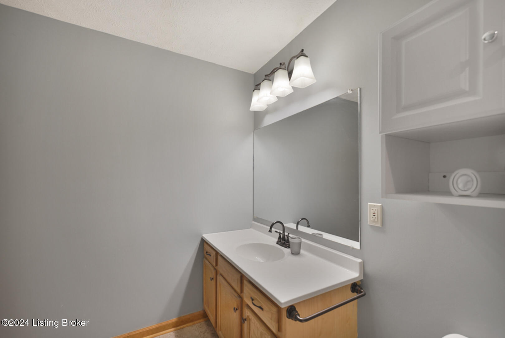 423 Cherry Blossom Dr Property Photo 41