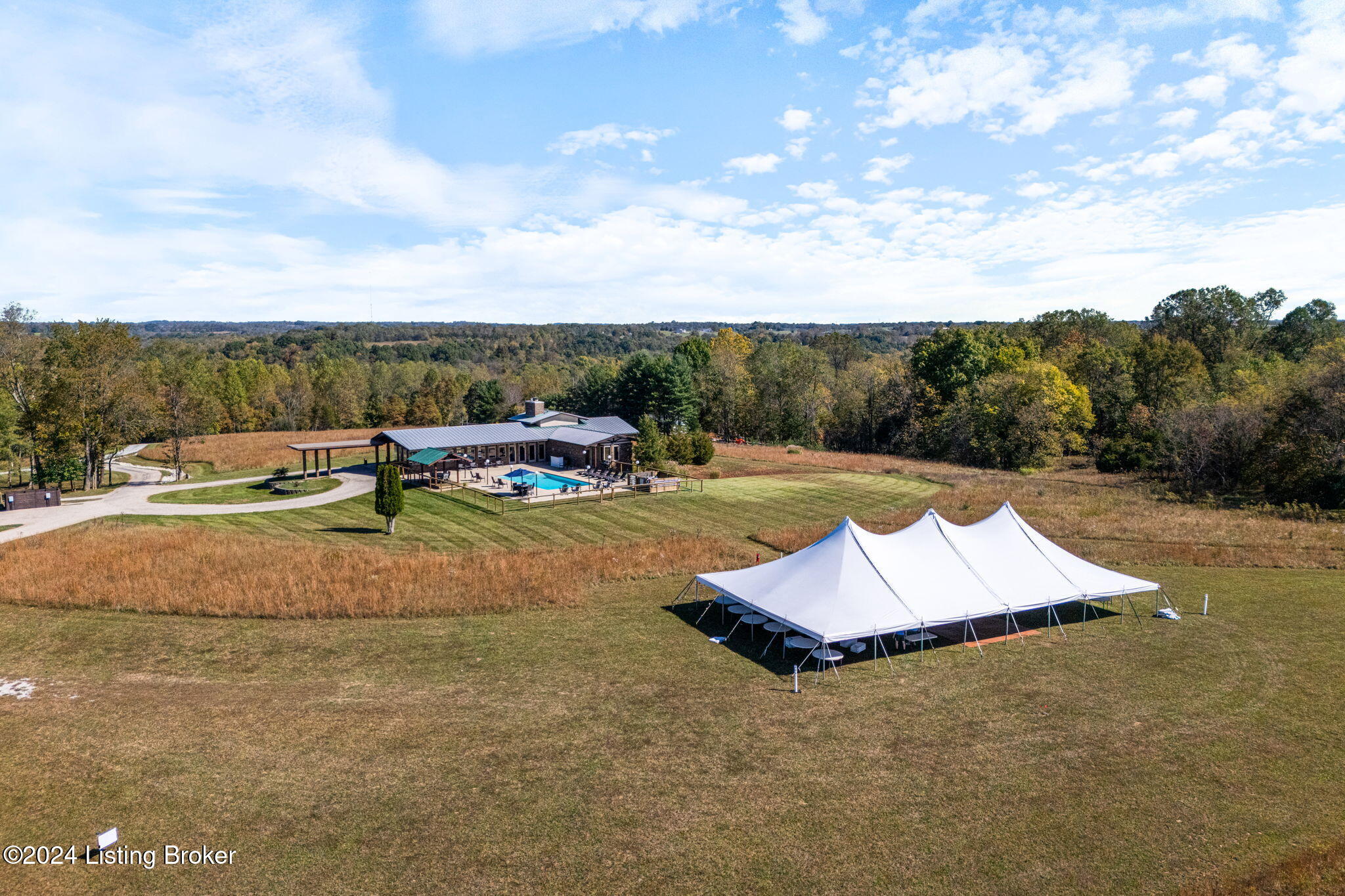 4170 Stewart Ln Property Photo 11