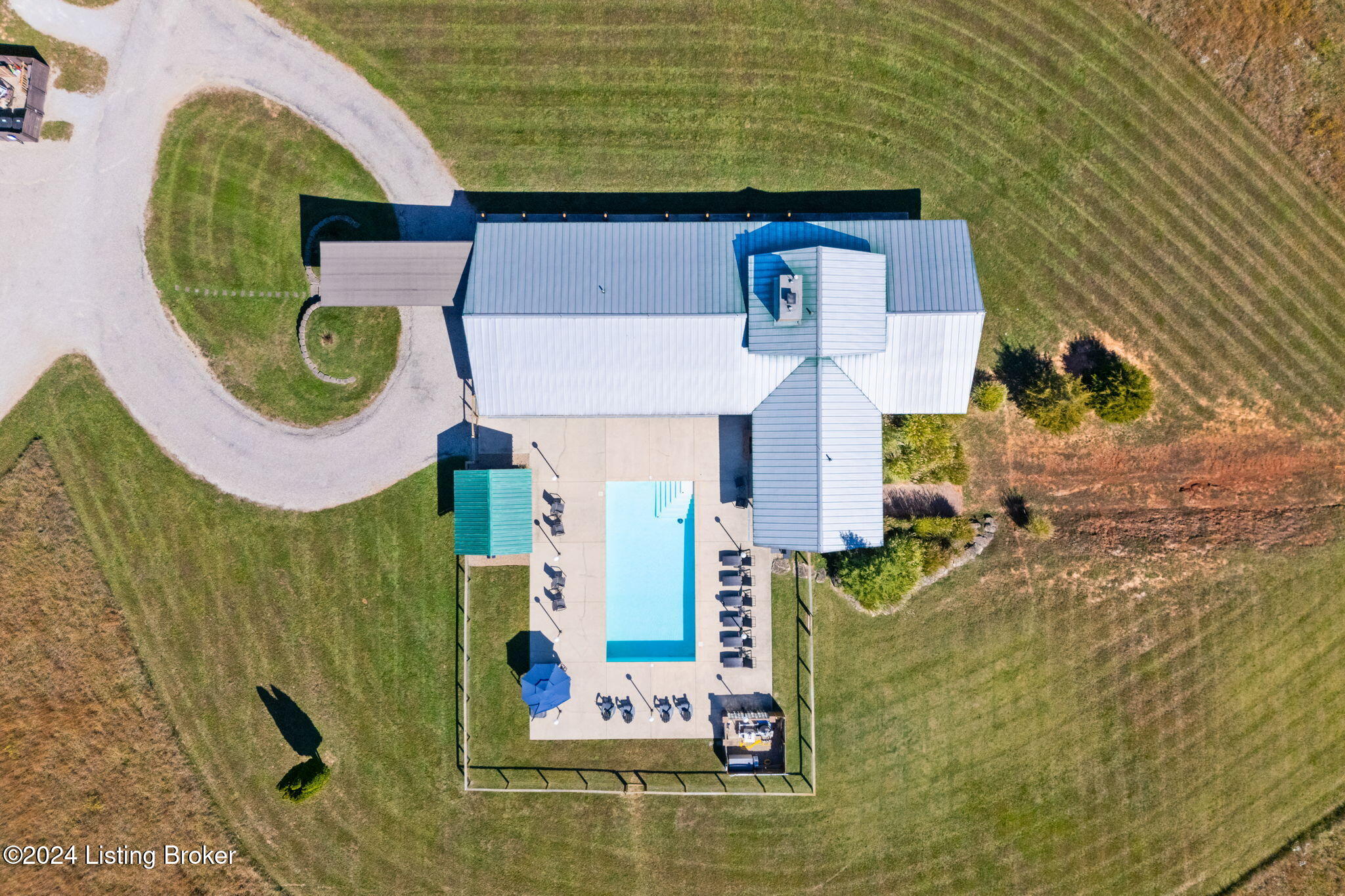 4170 Stewart Ln Property Photo 16