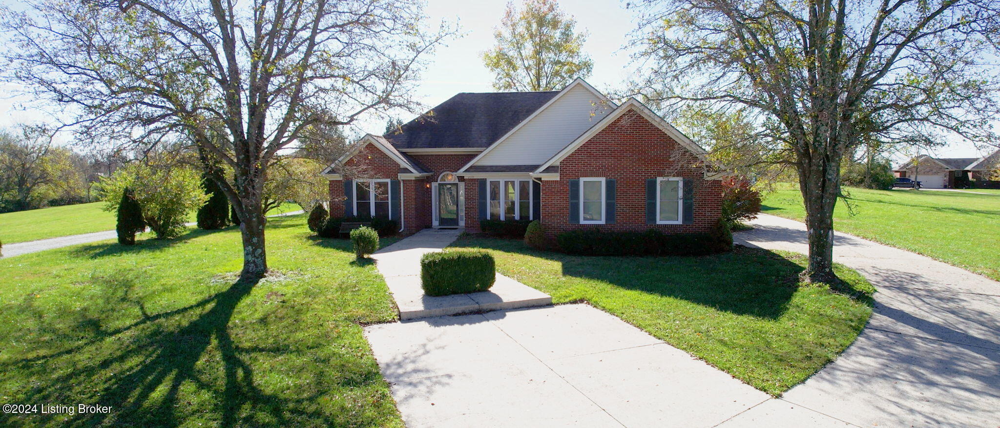 239 Fairfield Hill Rd Property Photo