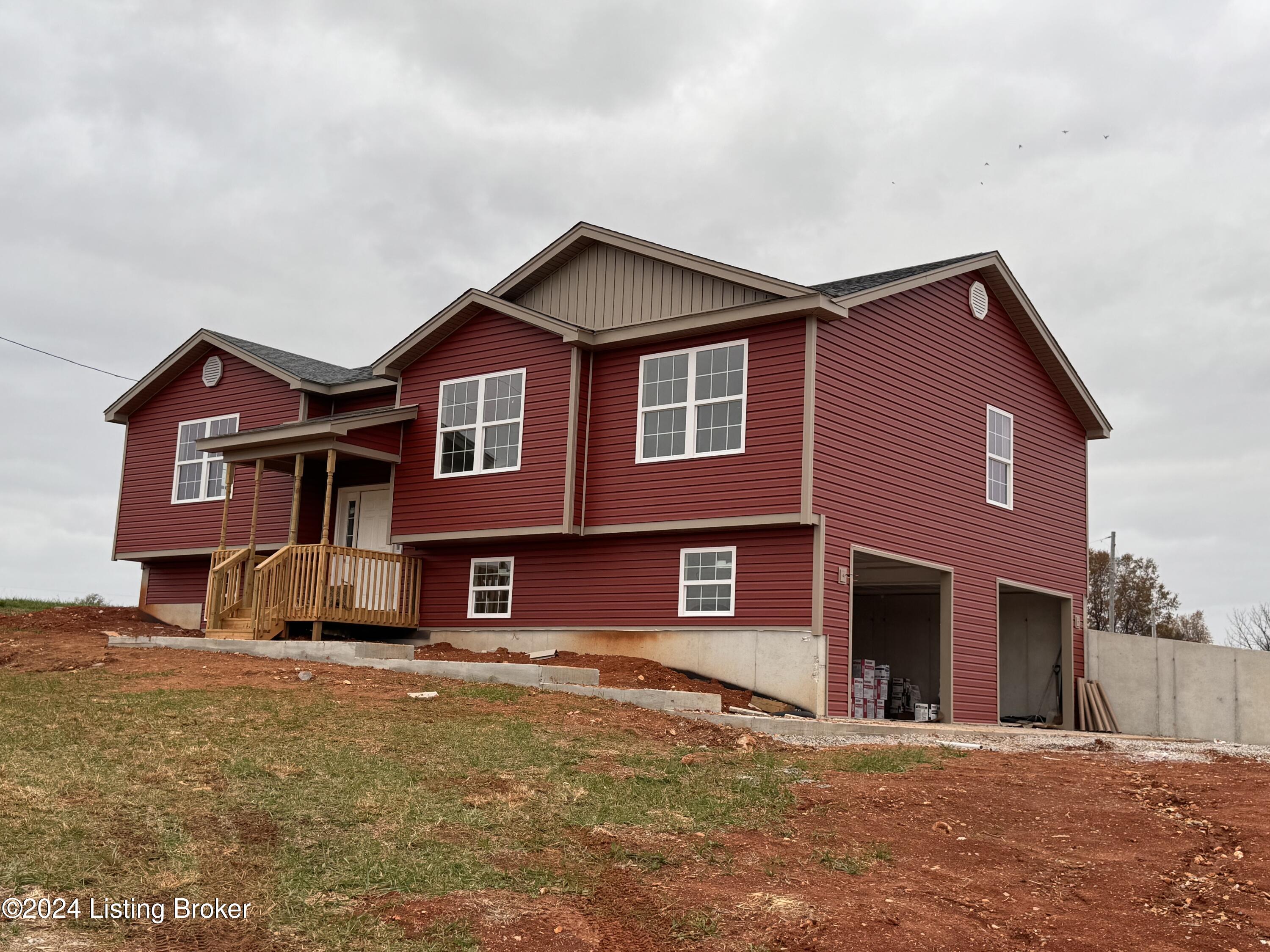 129 Reuben Lane Property Photo 2