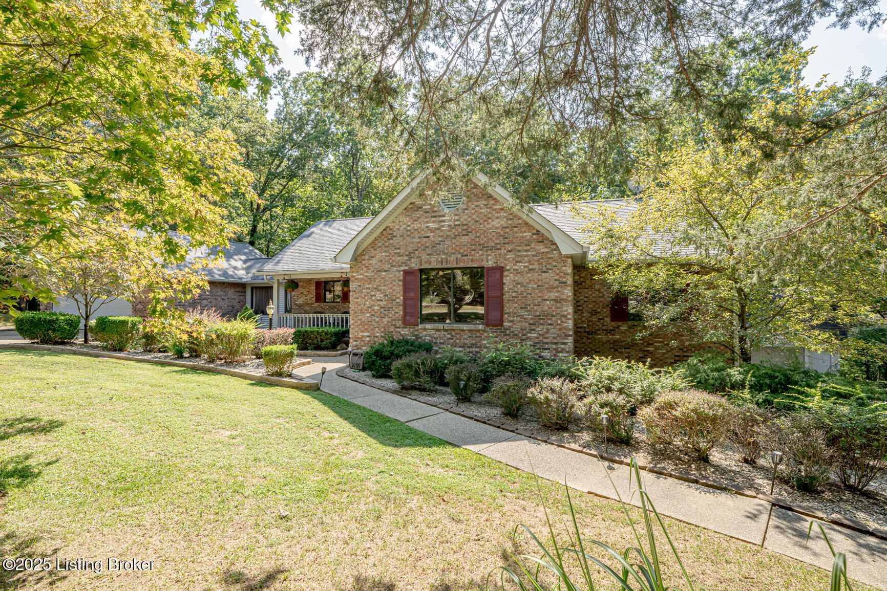 80 Knotty Pine Ct Property Photo 1