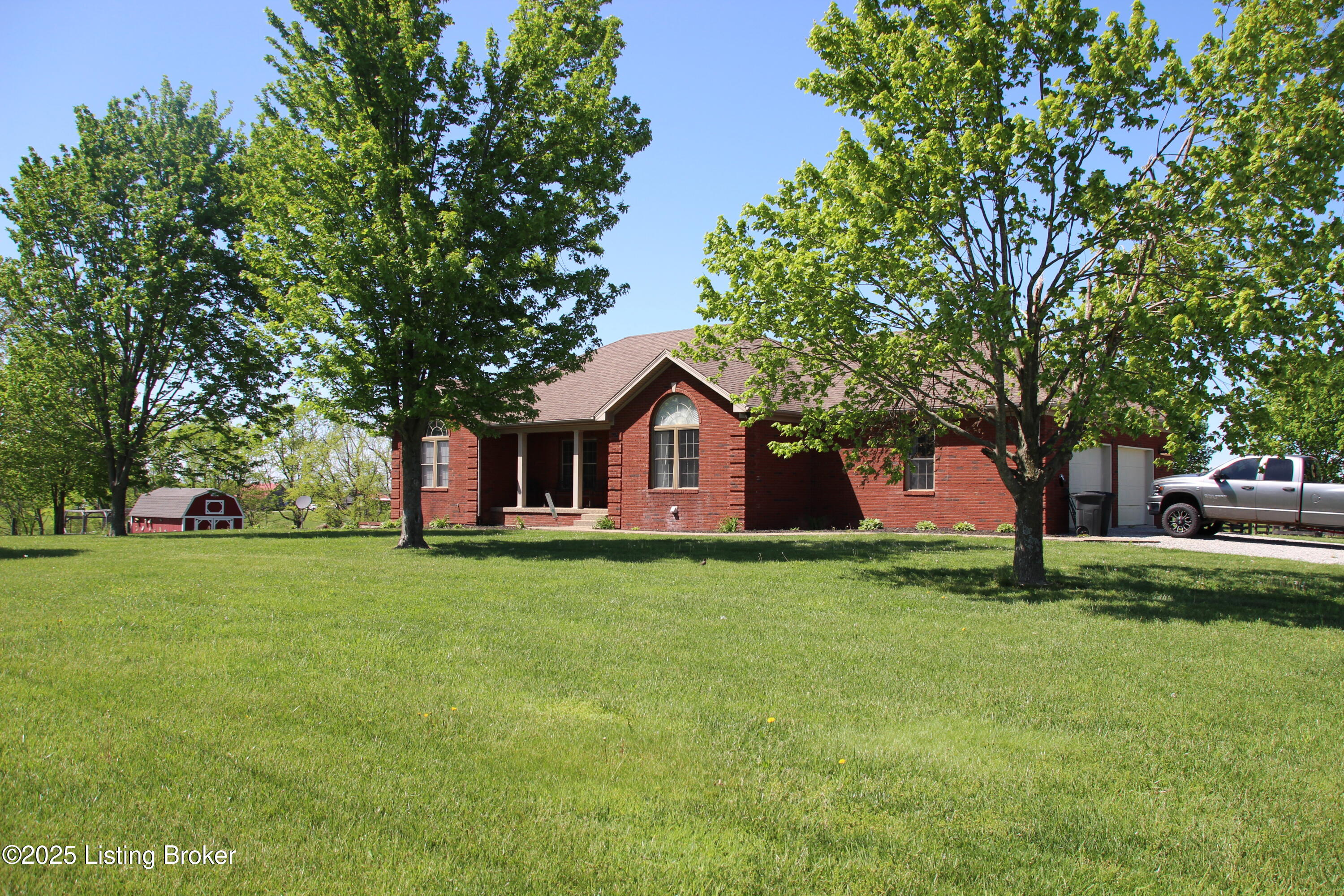 1384 State Hwy 1066 Property Photo