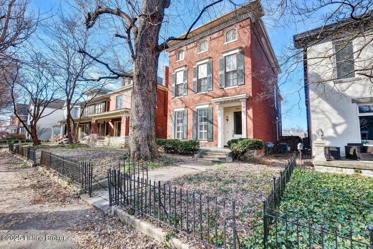 1460 S 6th St Property Photo 1