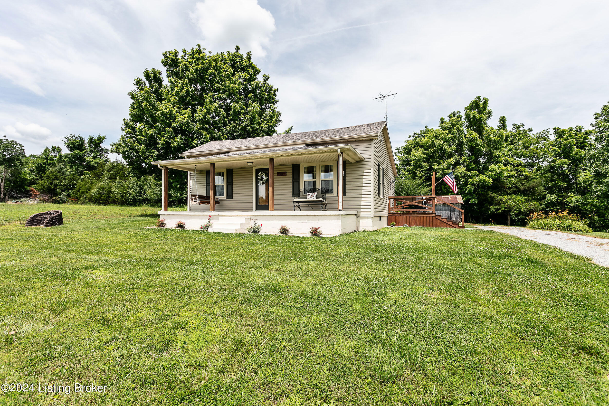 444 Gandertown Rd Property Photo