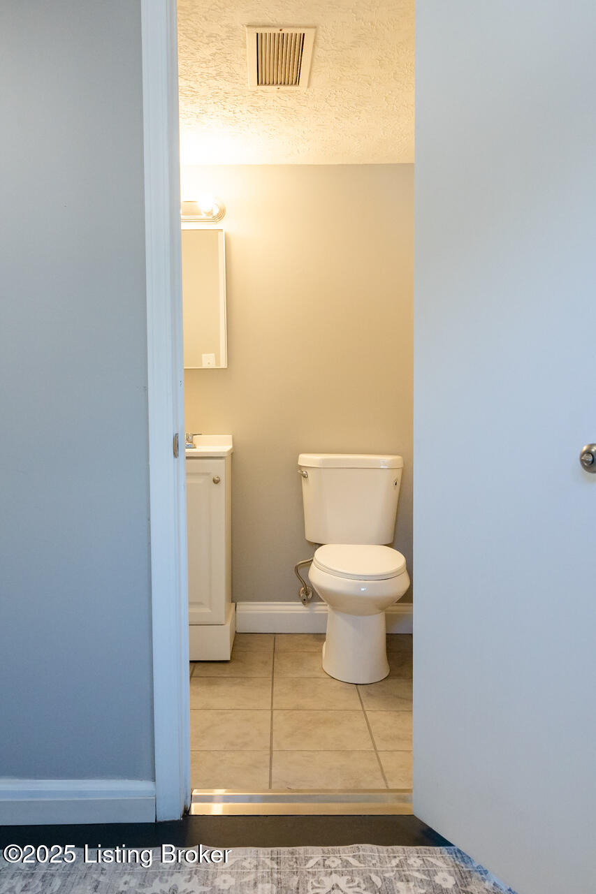 308 Meadow Ln Property Photo 14