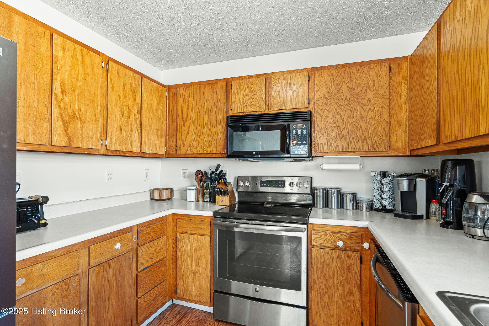 1213 Cedar Springs Pkwy Property Photo 11
