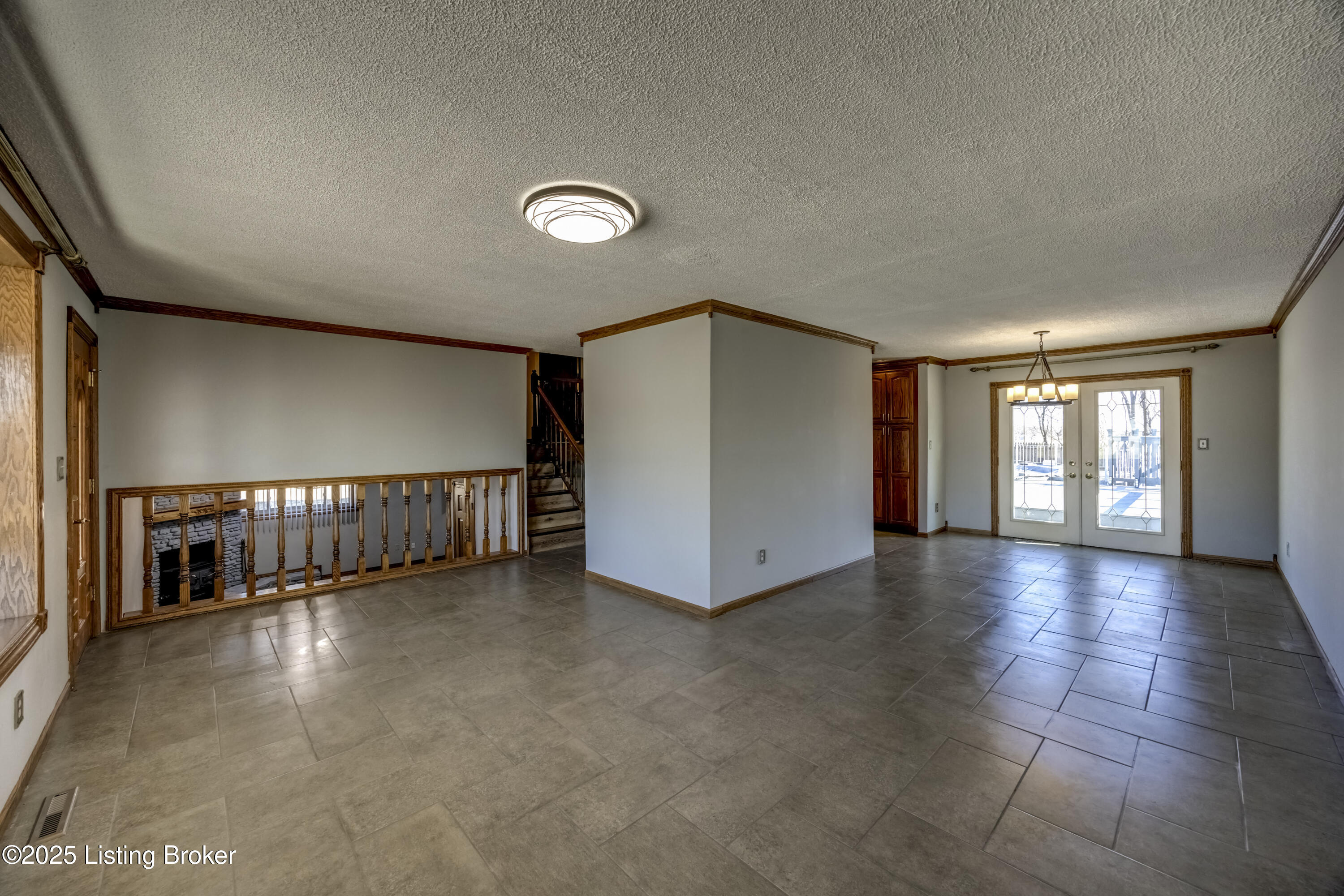 292 Hillwood Dr Property Photo 15