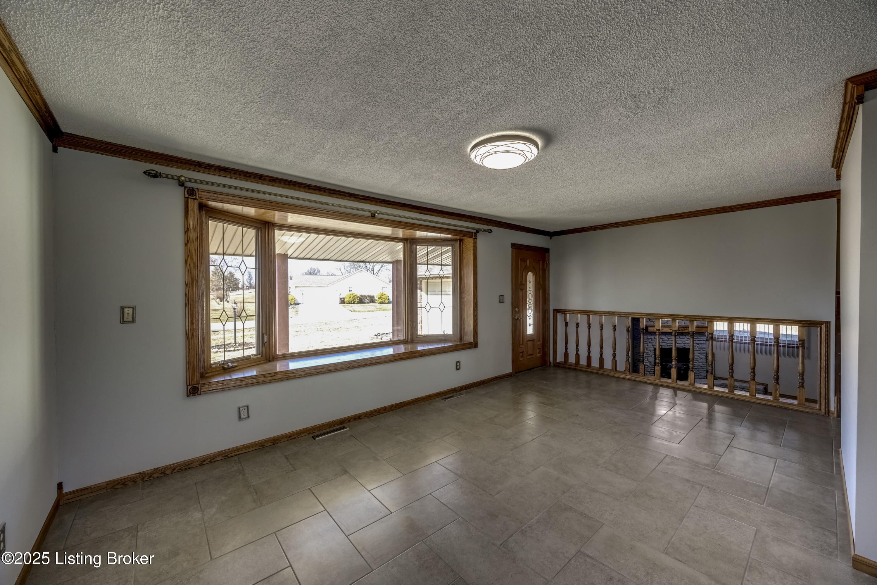 292 Hillwood Dr Property Photo 16