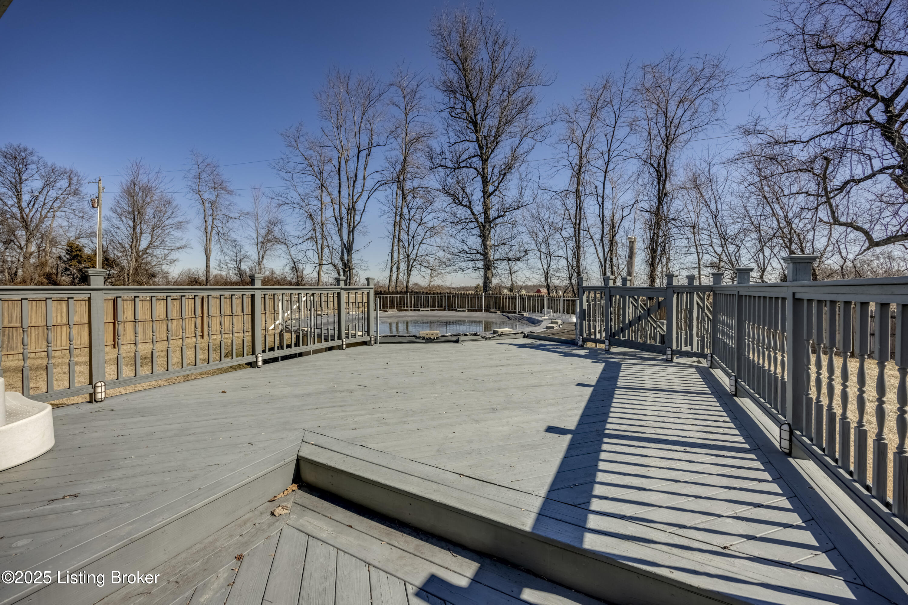 292 Hillwood Dr Property Photo 44