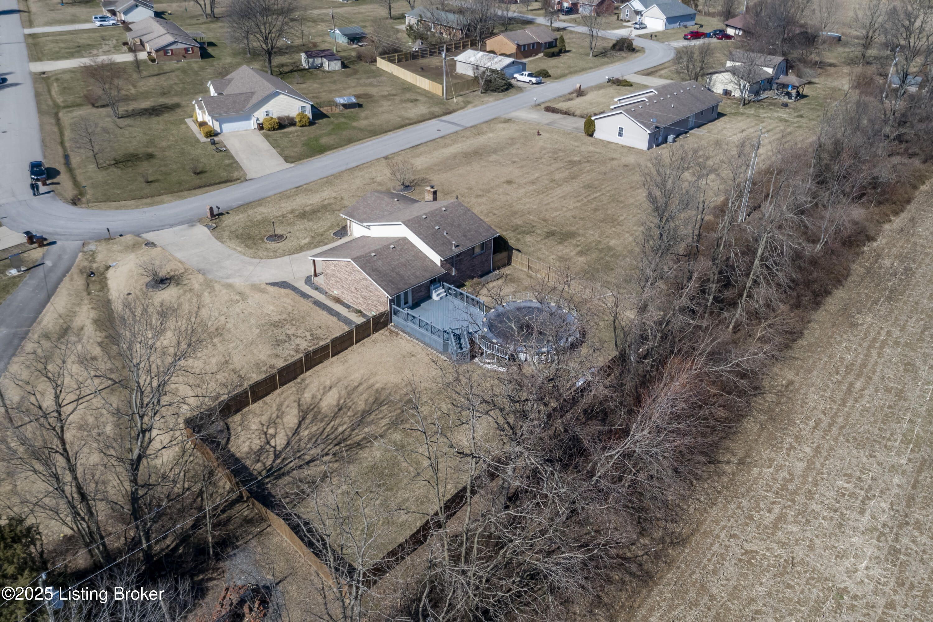 292 Hillwood Dr Property Photo 63
