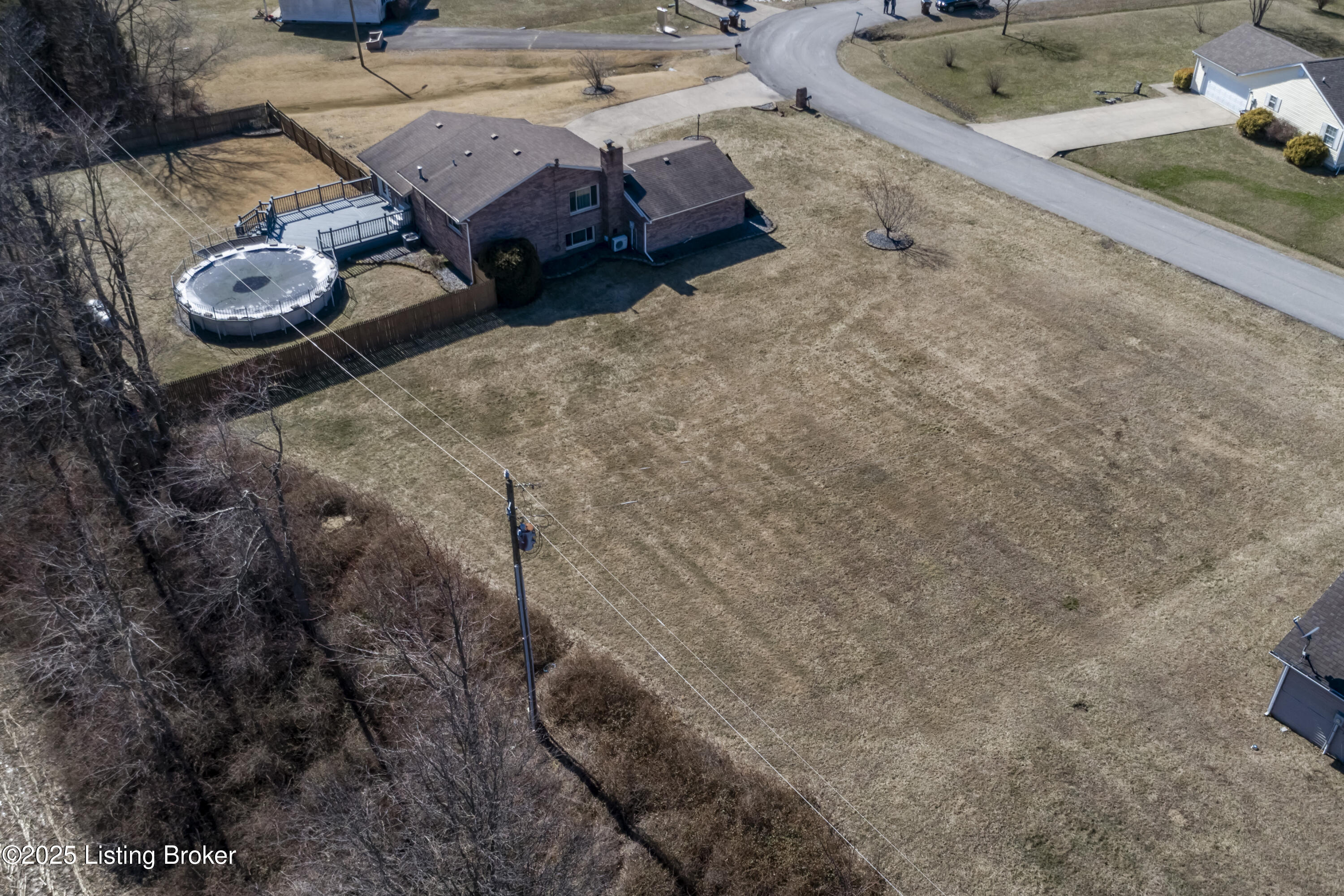 292 Hillwood Dr Property Photo 66