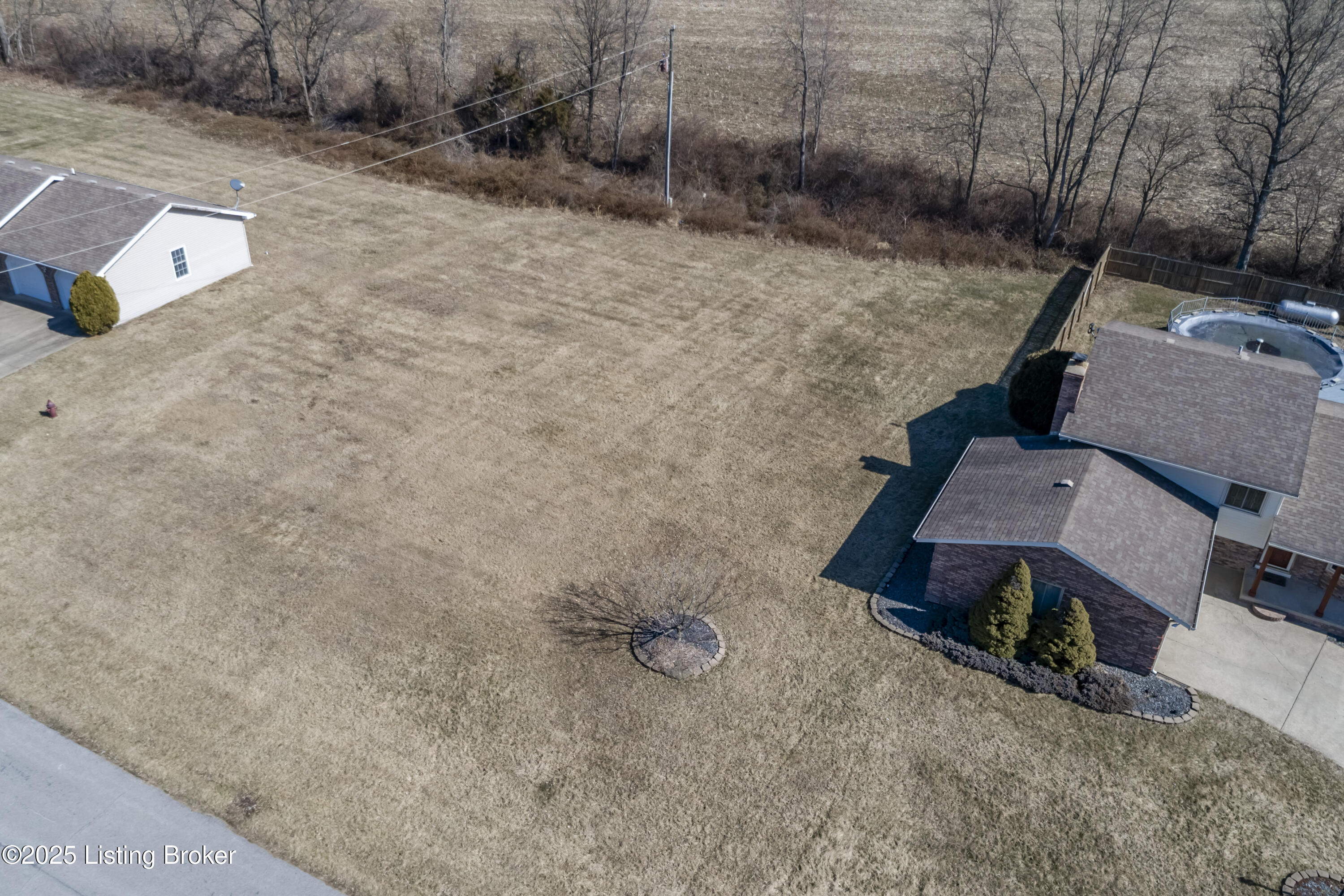 292 Hillwood Dr Property Photo 70