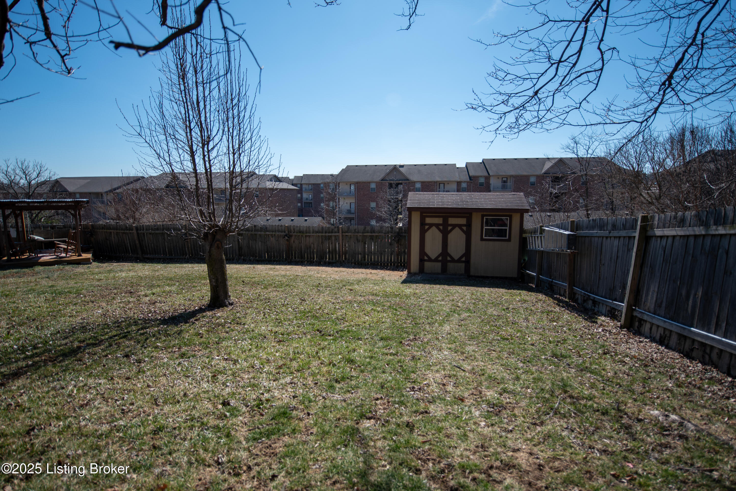 29 Walnut Hall Dr Property Photo 40