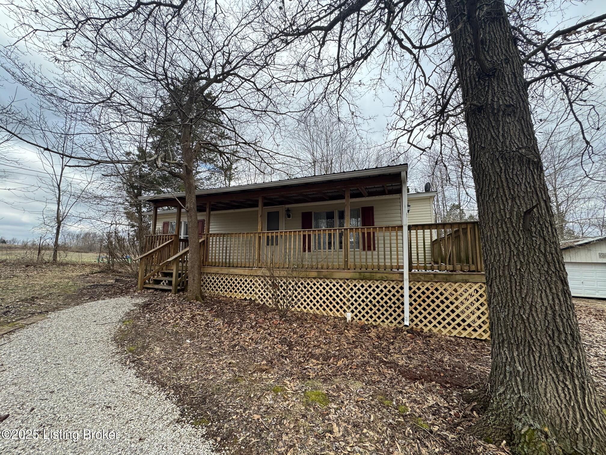1635 New Highland Church Rd Property Photo 1