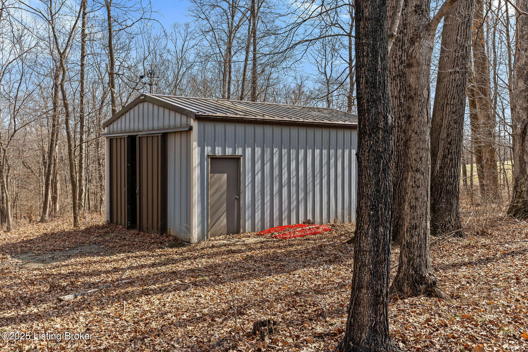 4640 Grand Dell Dr Property Photo 38