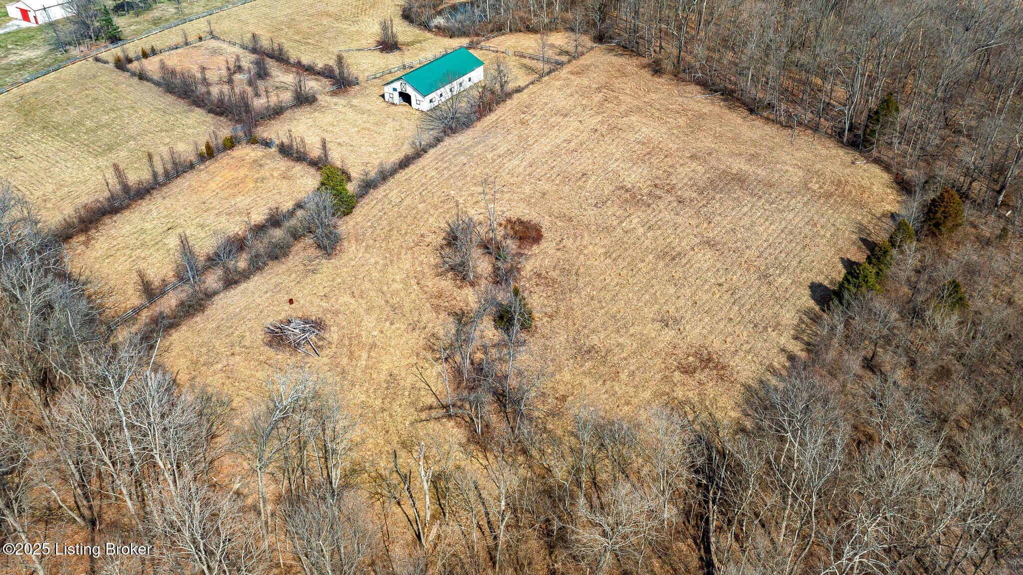 4640 Grand Dell Dr Property Photo 44