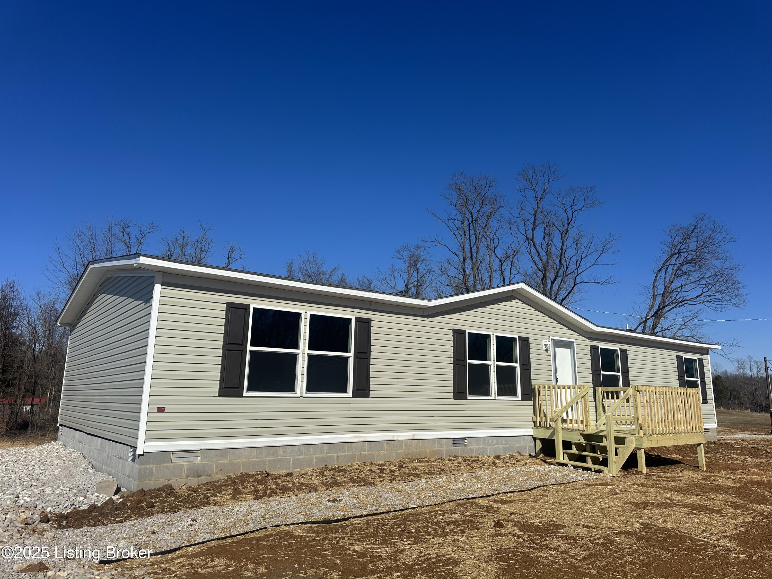 200 Mcdonald Dr Property Photo 1