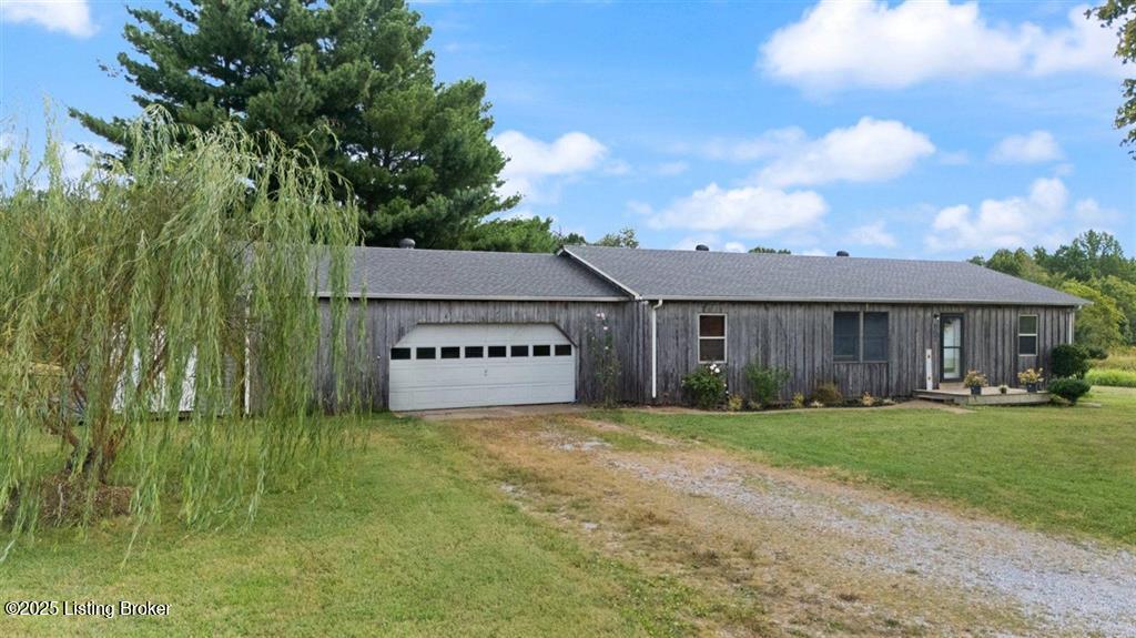 663 Bishop Rd Property Photo 1
