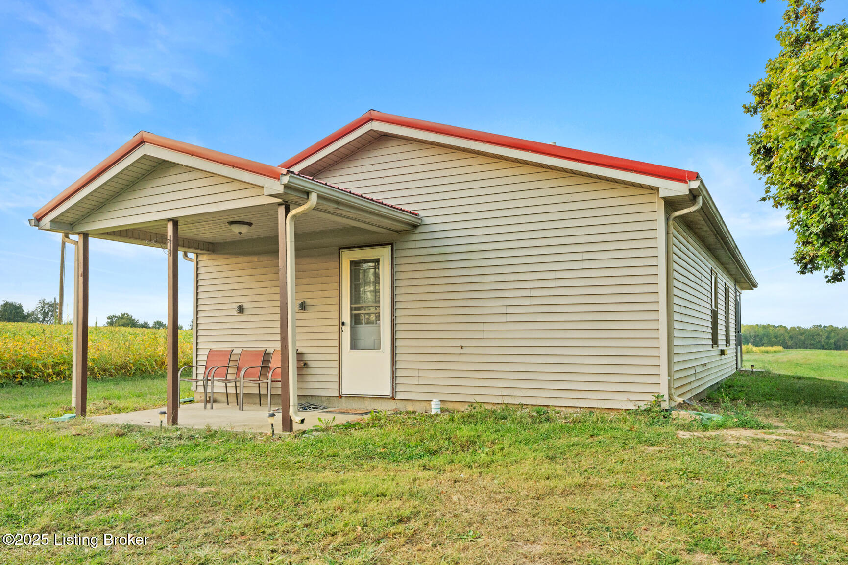 5976 Eminence Pike Property Photo 25