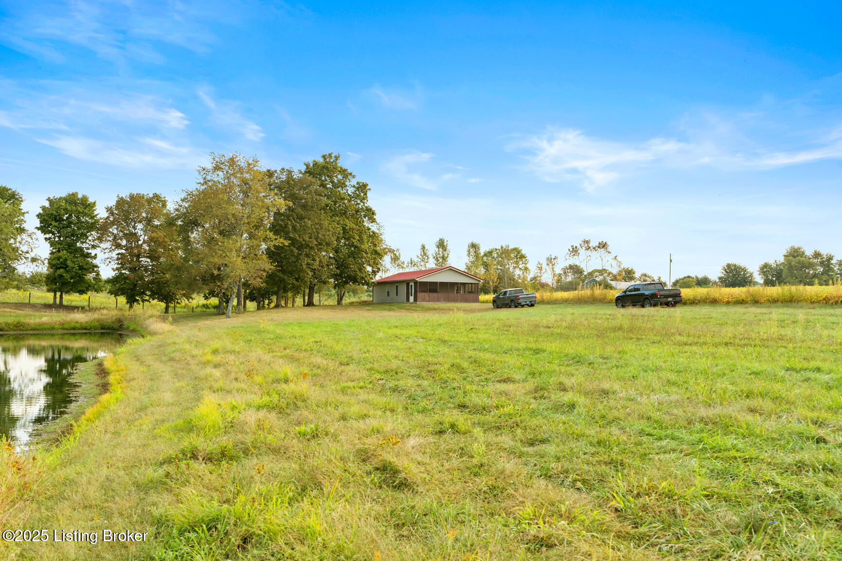 5976 Eminence Pike Property Photo 32
