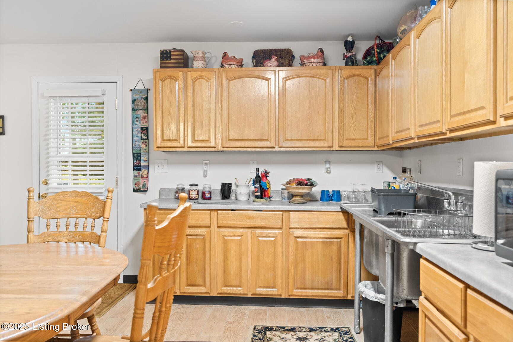 5976 Eminence Pike Property Photo 40
