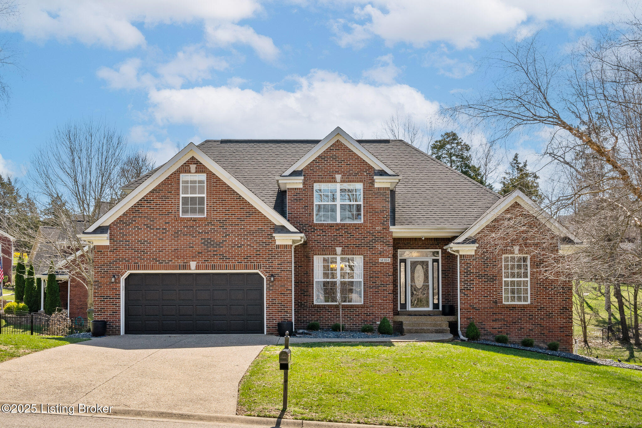 12304 Saratoga View Ct Property Photo 1