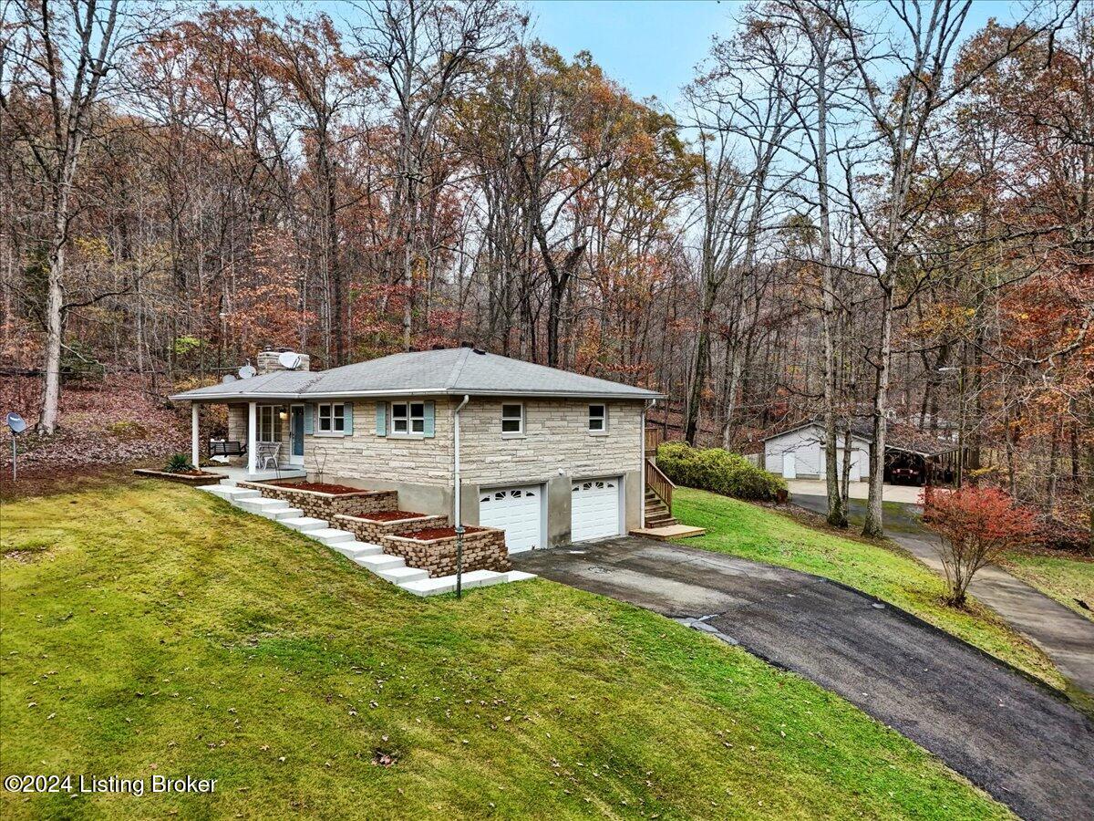 12931 Bearcamp Rd Property Photo 4